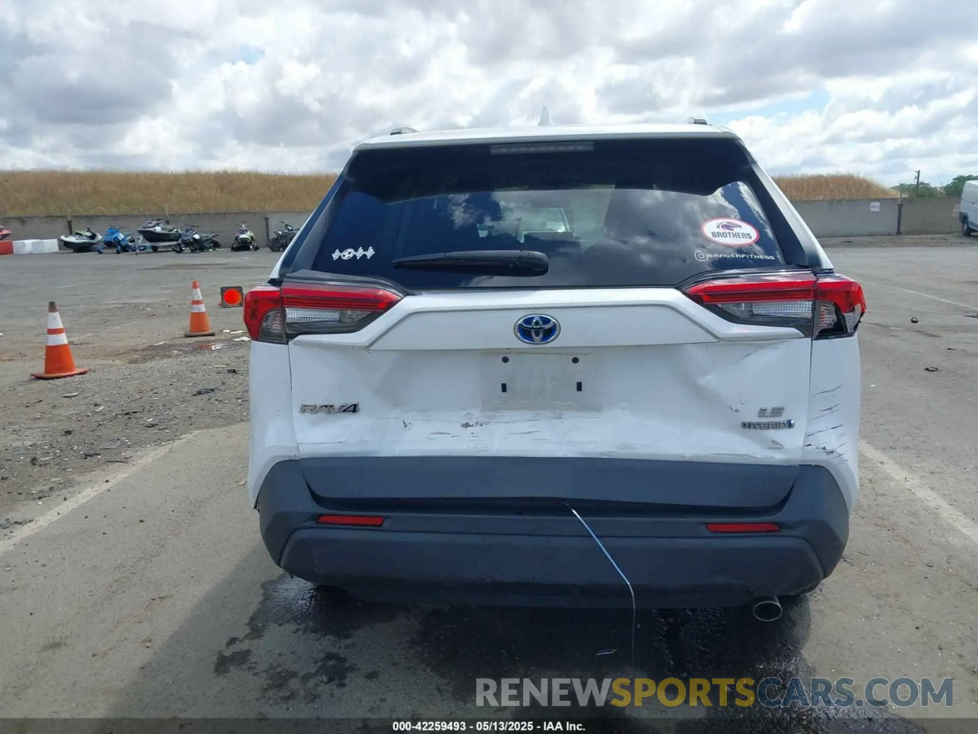 16 Photograph of a damaged car 4T3M6RFVXMU006462 TOYOTA RAV4 HYBRID 2021