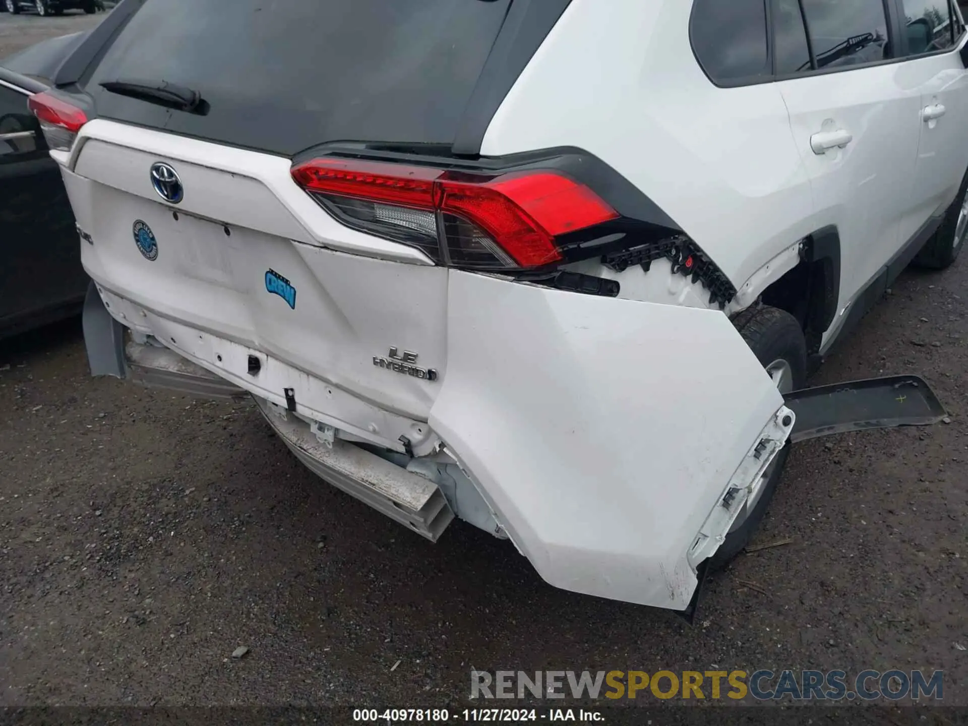 17 Photograph of a damaged car 4T3MWRFV2MU047488 TOYOTA RAV4 HYBRID 2021