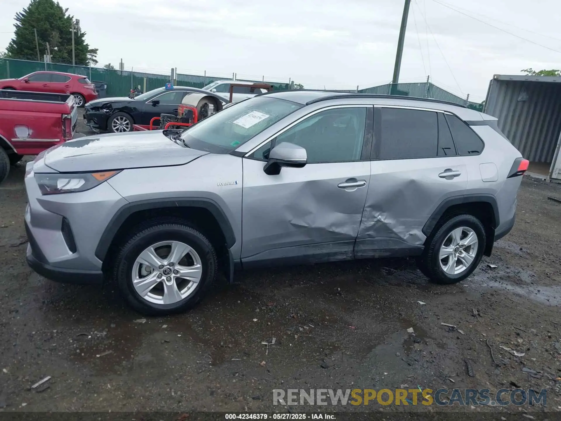 14 Photograph of a damaged car 4T3MWRFV3MU016699 TOYOTA RAV4 HYBRID 2021