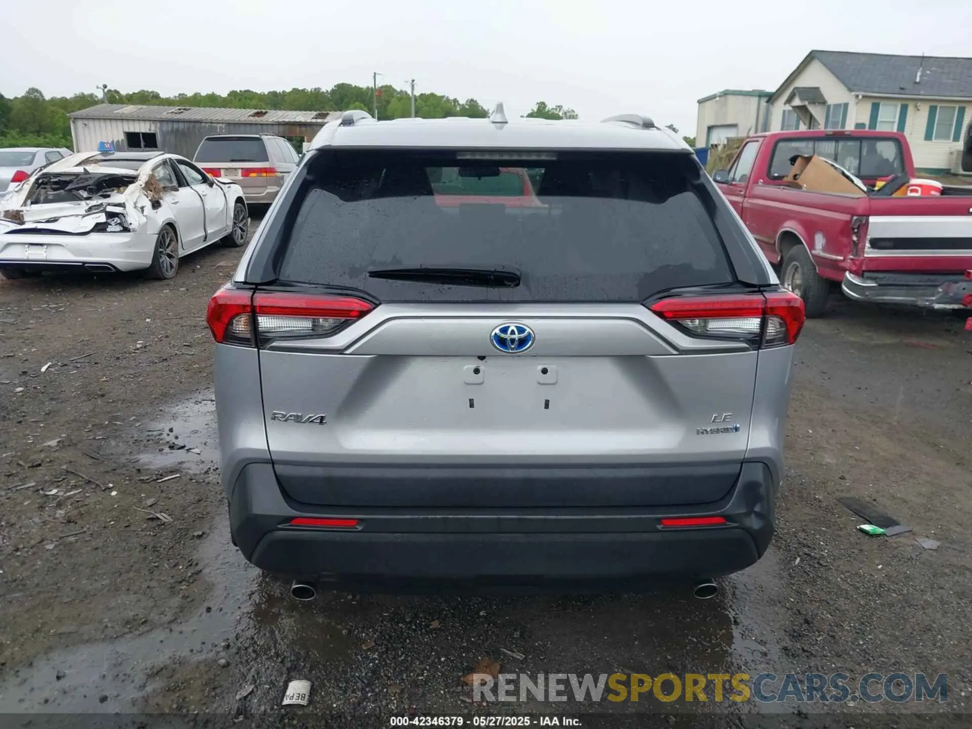 16 Photograph of a damaged car 4T3MWRFV3MU016699 TOYOTA RAV4 HYBRID 2021