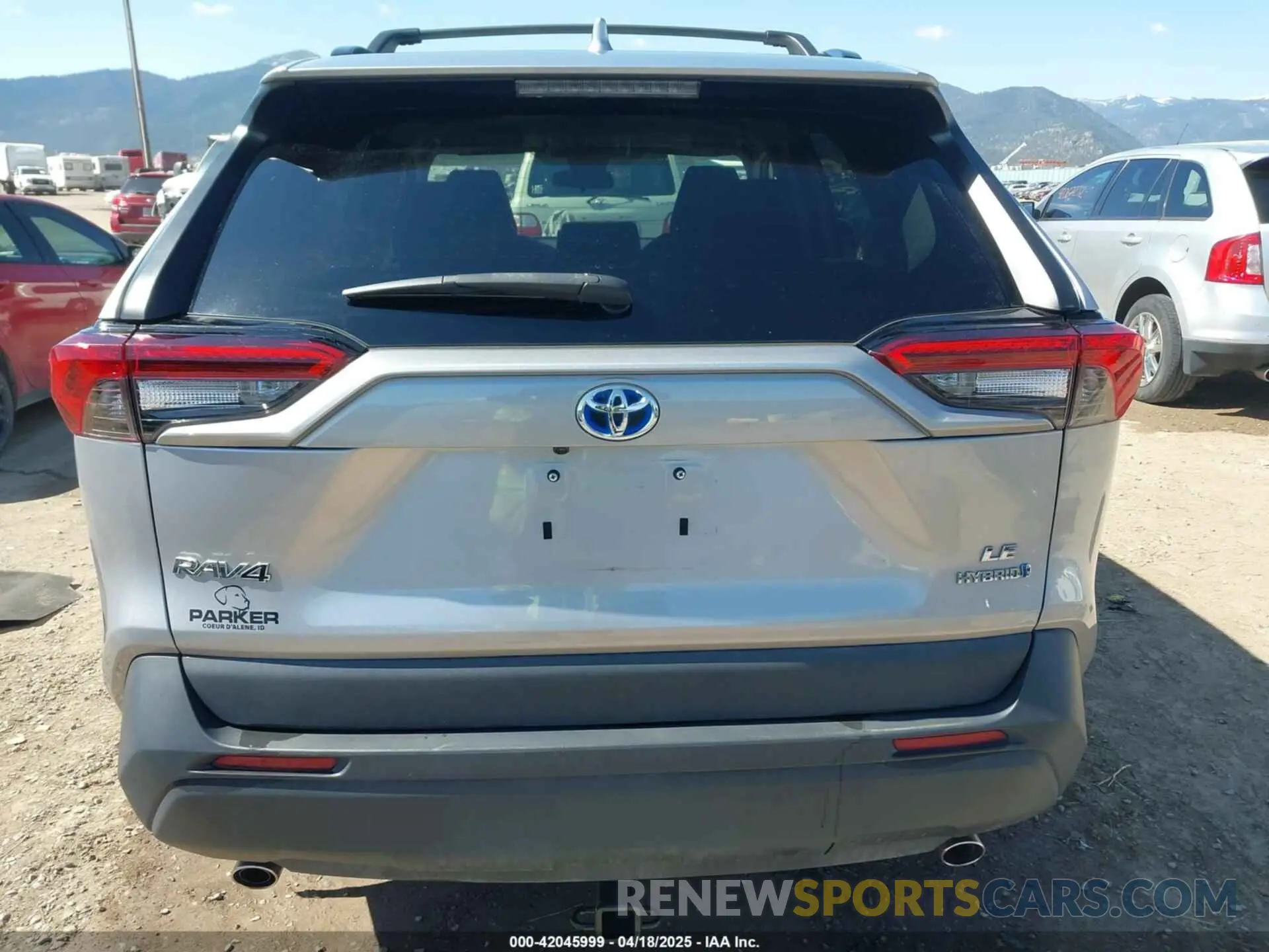 17 Photograph of a damaged car 4T3MWRFV4MU032538 TOYOTA RAV4 HYBRID 2021