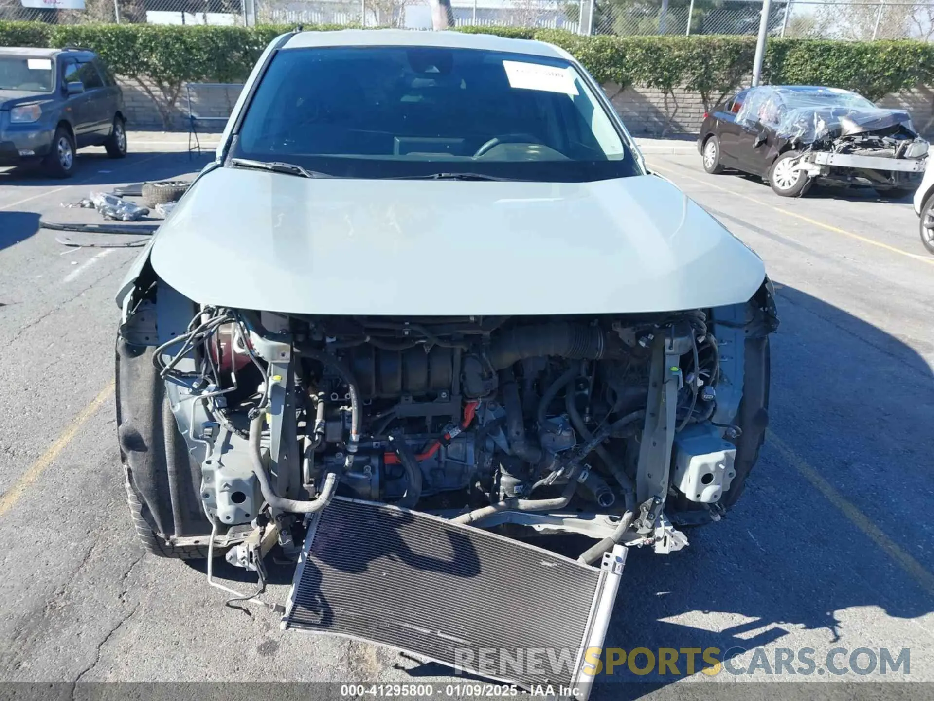 13 Photograph of a damaged car 4T3R6RFV0MU015130 TOYOTA RAV4 HYBRID 2021