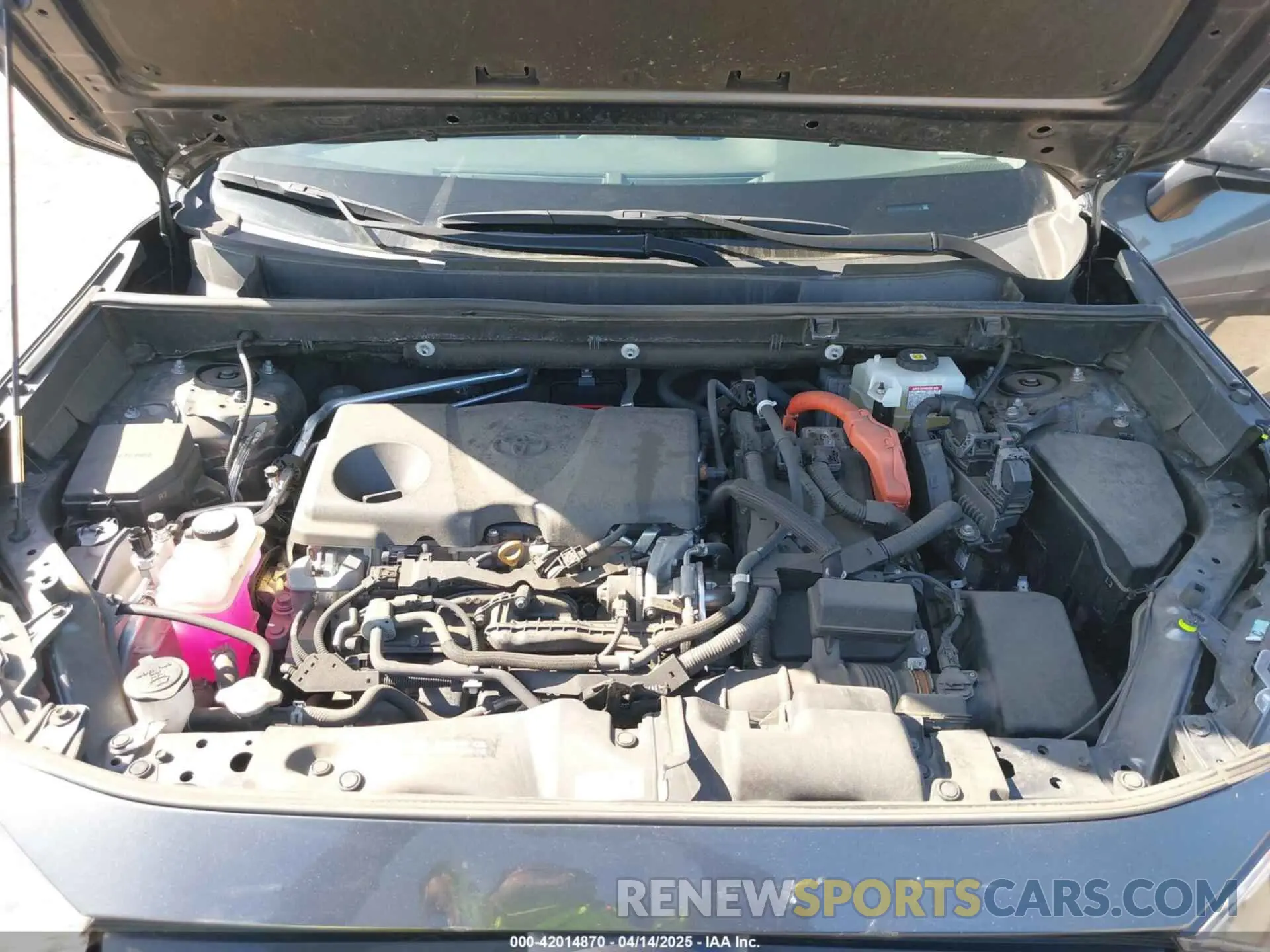 10 Photograph of a damaged car 4T3R6RFV3MU018796 TOYOTA RAV4 HYBRID 2021