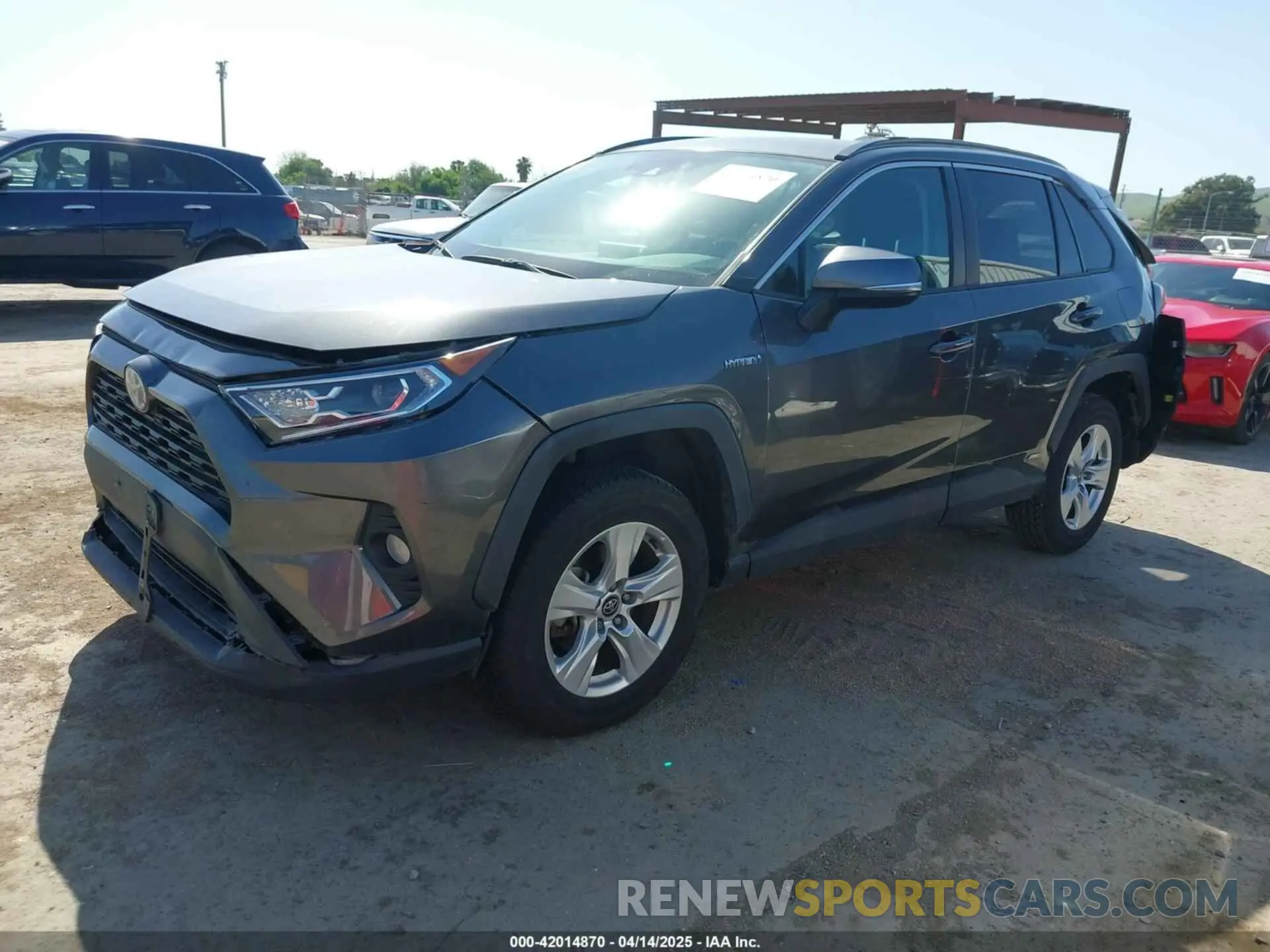 2 Photograph of a damaged car 4T3R6RFV3MU018796 TOYOTA RAV4 HYBRID 2021