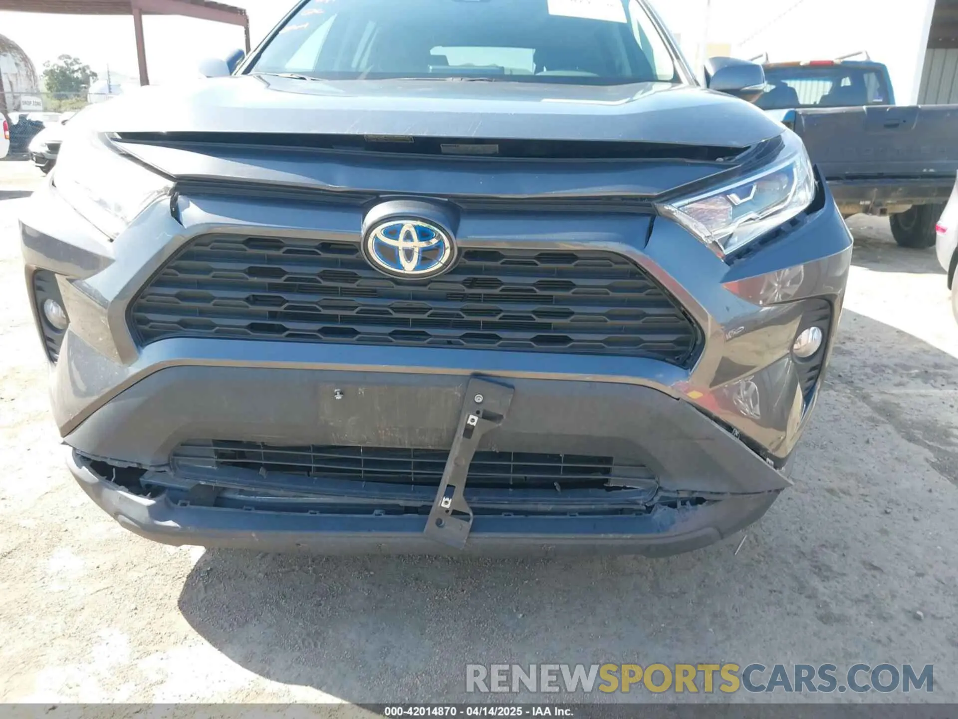 6 Photograph of a damaged car 4T3R6RFV3MU018796 TOYOTA RAV4 HYBRID 2021