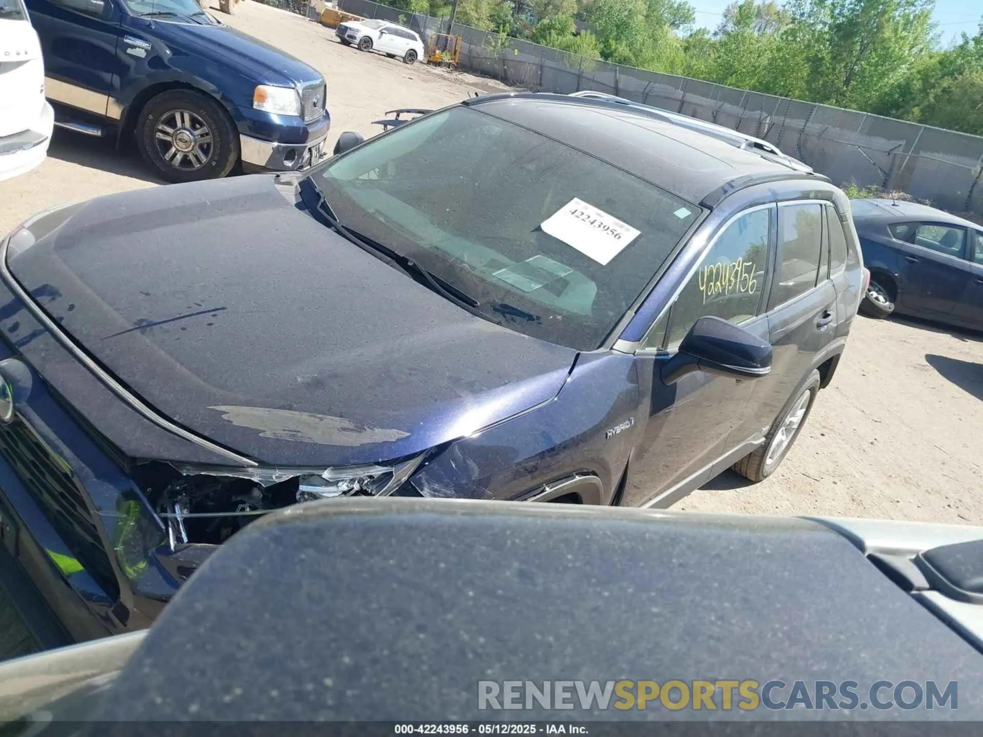 2 Photograph of a damaged car 4T3R6RFV4MU029452 TOYOTA RAV4 HYBRID 2021