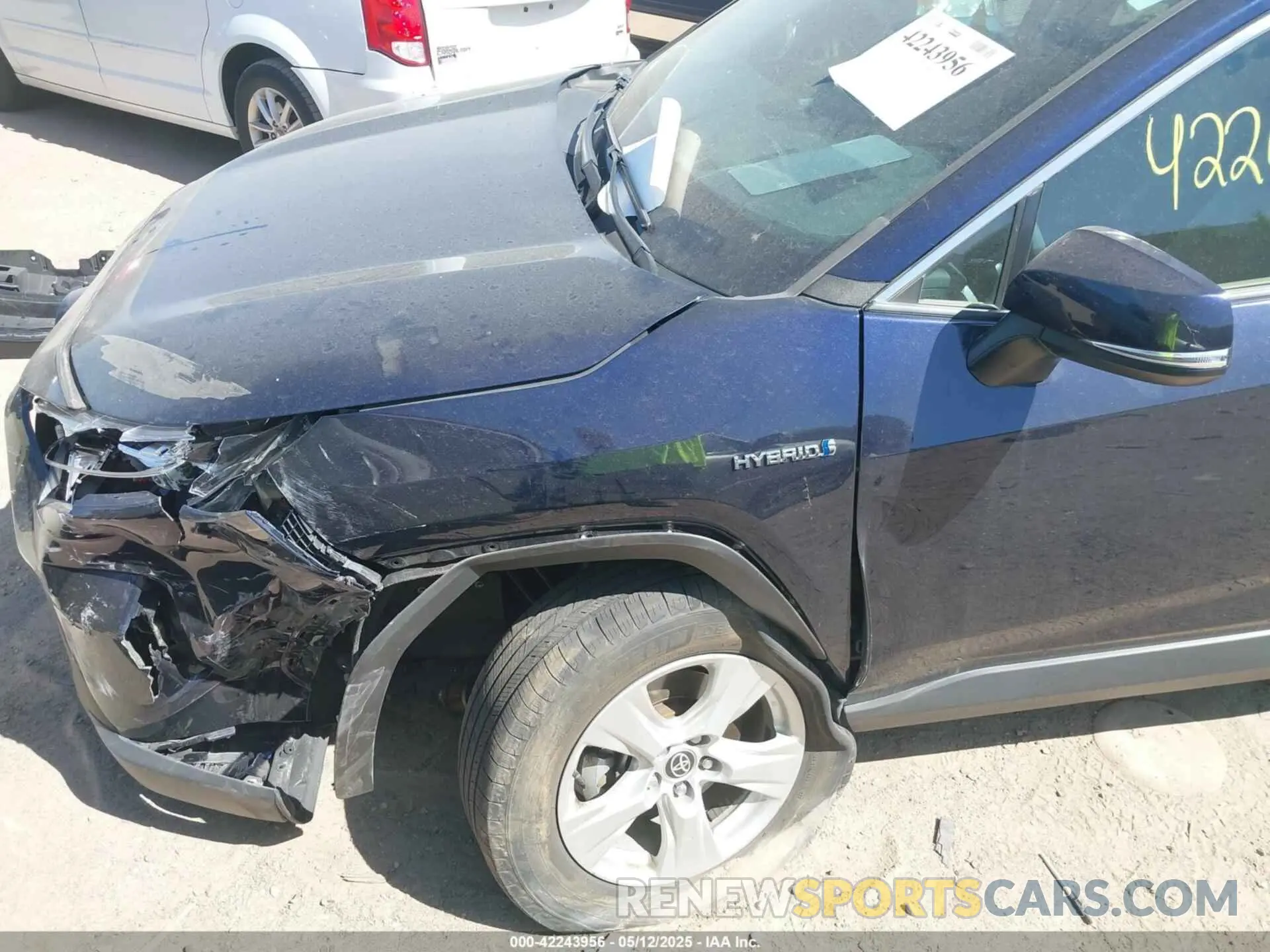 6 Photograph of a damaged car 4T3R6RFV4MU029452 TOYOTA RAV4 HYBRID 2021