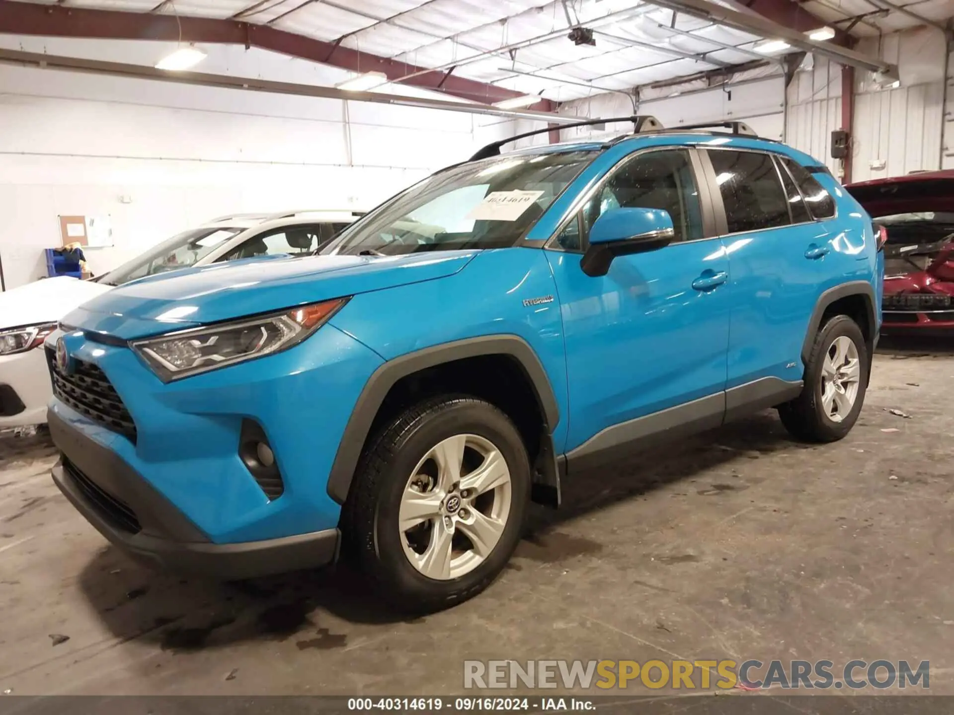2 Photograph of a damaged car 4T3R6RFV5MU010523 TOYOTA RAV4 HYBRID 2021
