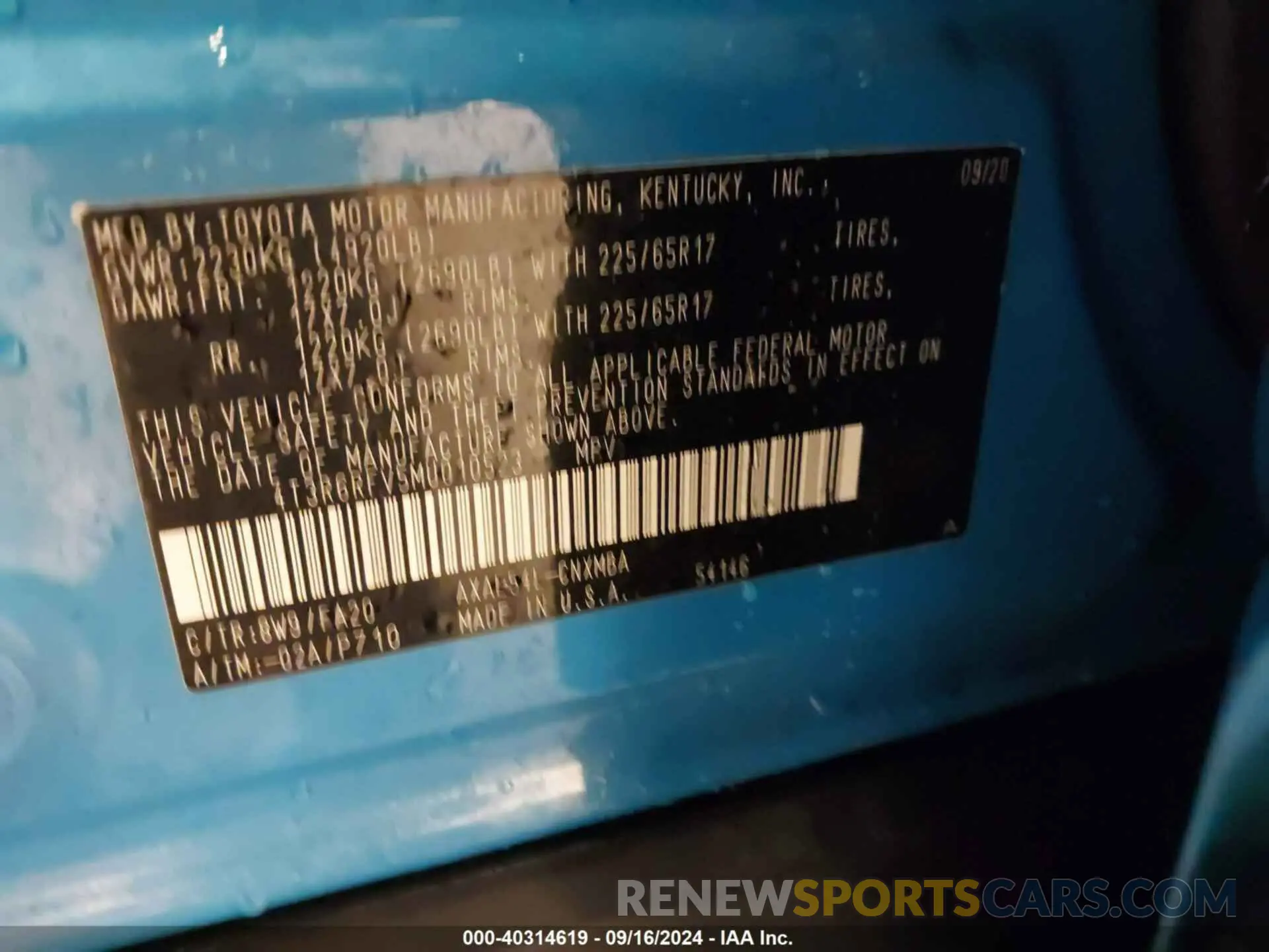 9 Photograph of a damaged car 4T3R6RFV5MU010523 TOYOTA RAV4 HYBRID 2021