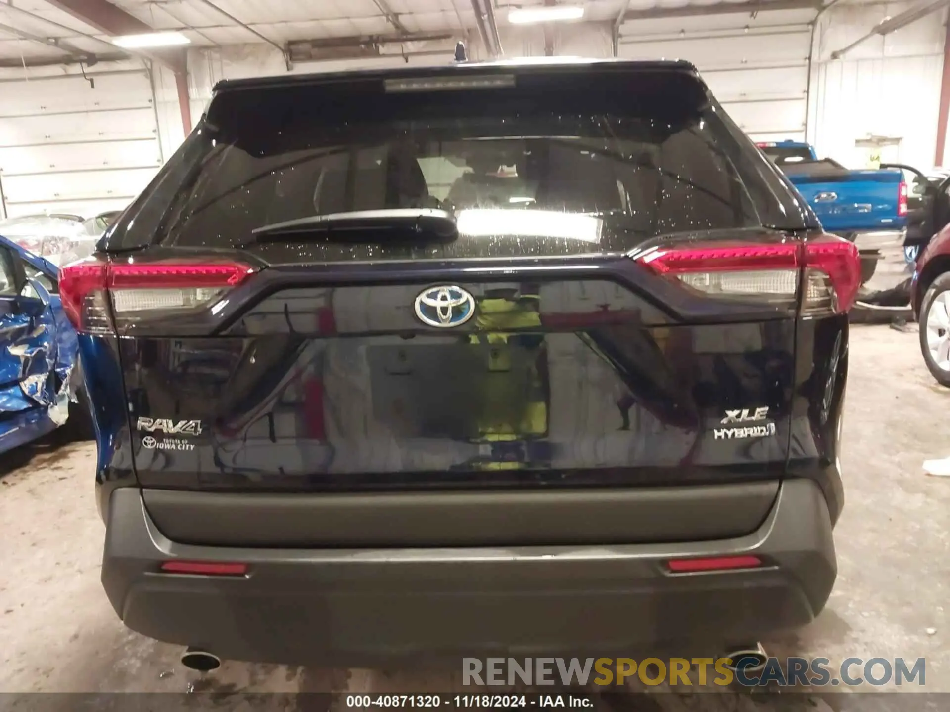 16 Photograph of a damaged car 4T3R6RFV8MU016574 TOYOTA RAV4 HYBRID 2021