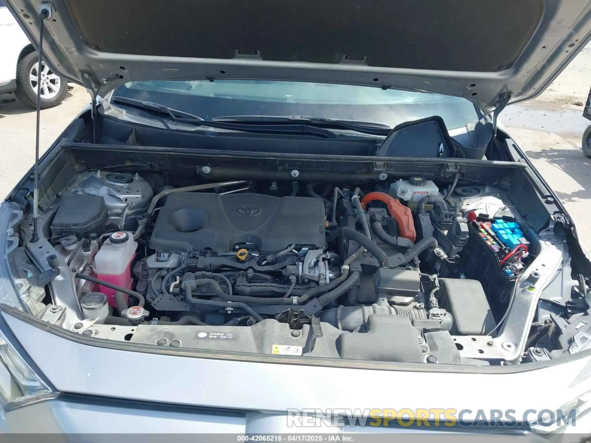 10 Photograph of a damaged car 4T3RWRFV1MU040120 TOYOTA RAV4 HYBRID 2021