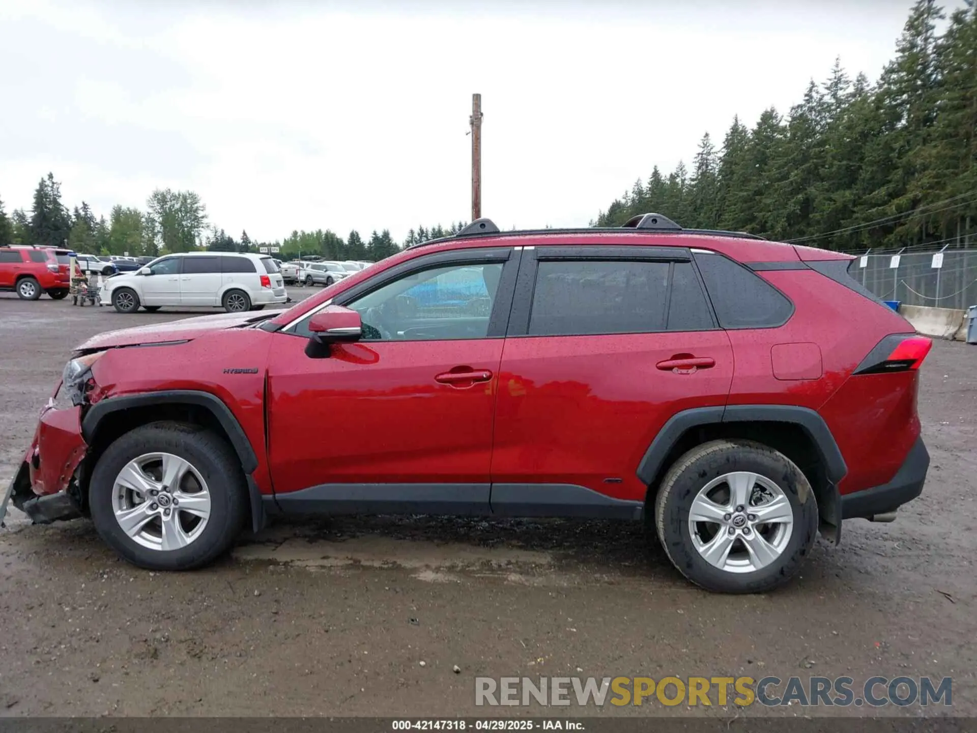 14 Photograph of a damaged car 4T3RWRFV3MU036375 TOYOTA RAV4 HYBRID 2021