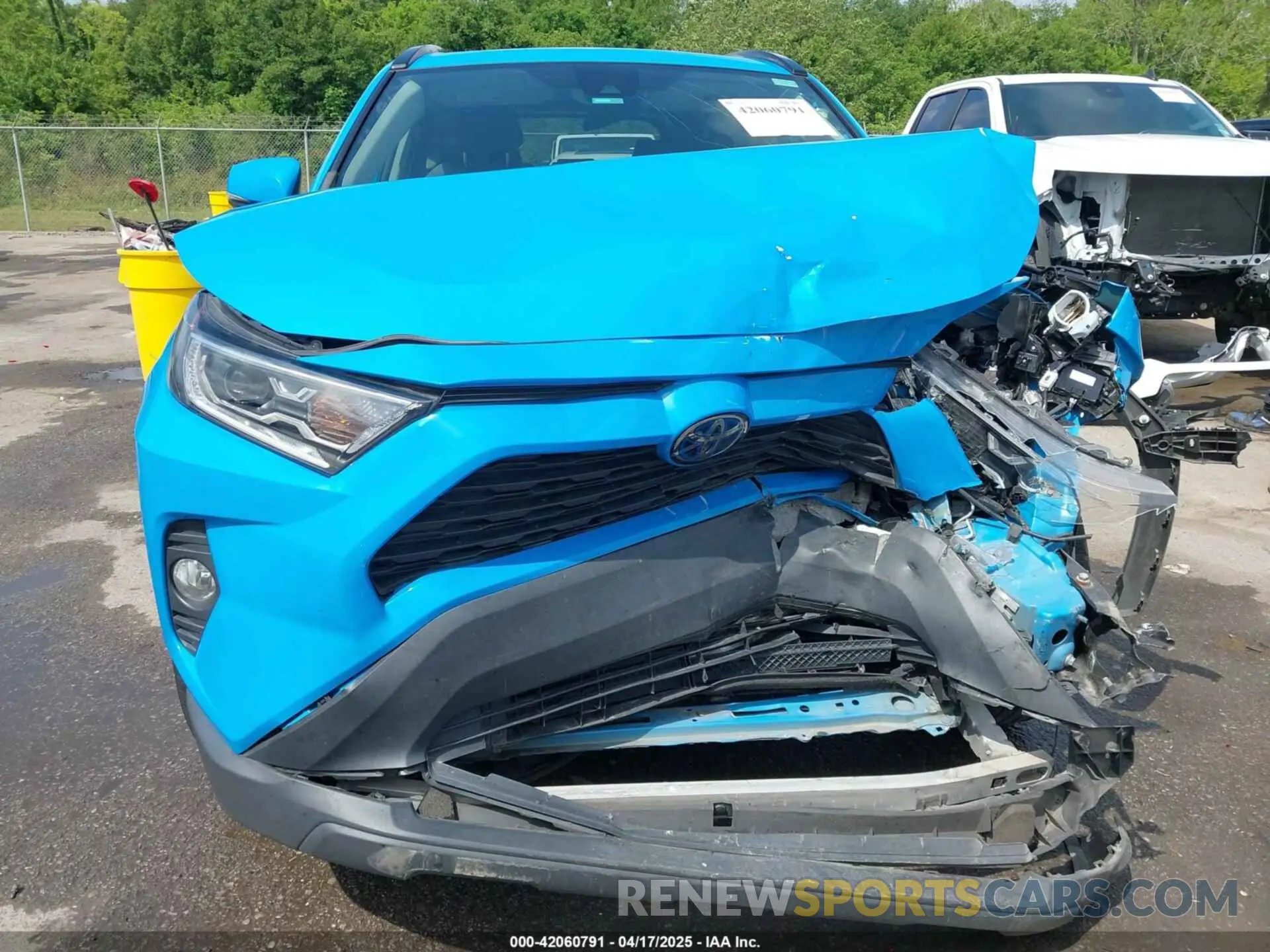 12 Photograph of a damaged car 4T3RWRFV3MU049319 TOYOTA RAV4 HYBRID 2021