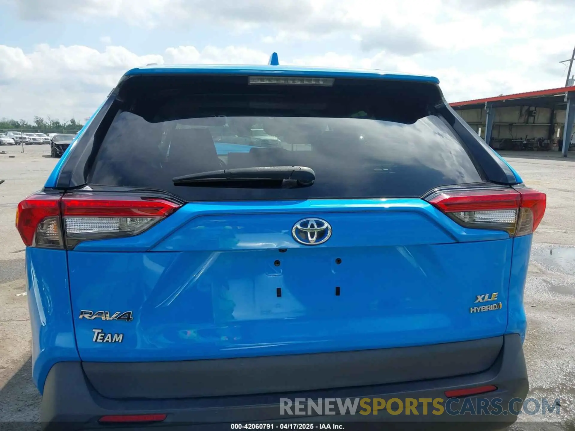 16 Photograph of a damaged car 4T3RWRFV3MU049319 TOYOTA RAV4 HYBRID 2021