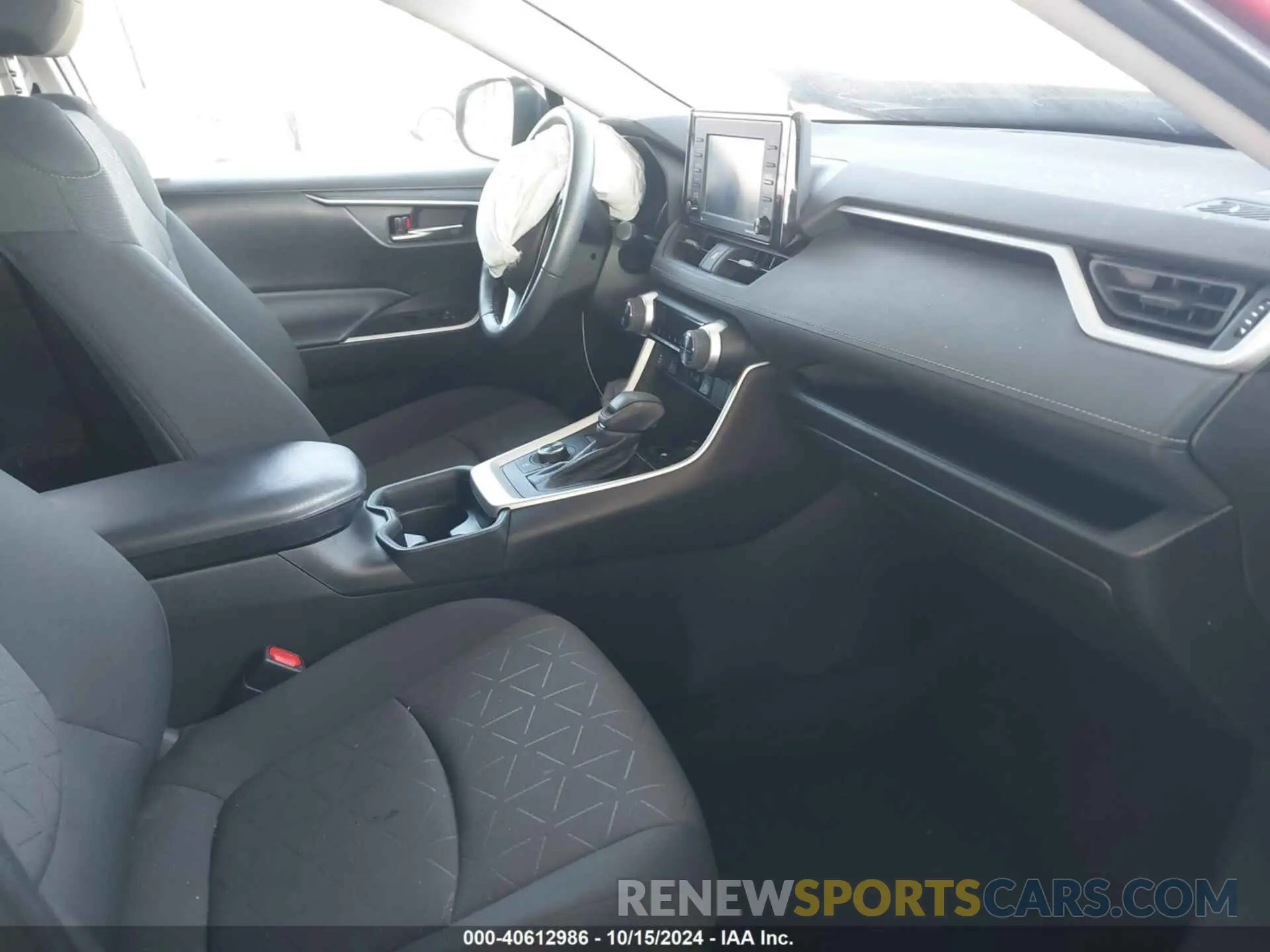 5 Photograph of a damaged car 4T3RWRFV5MU047149 TOYOTA RAV4 HYBRID 2021