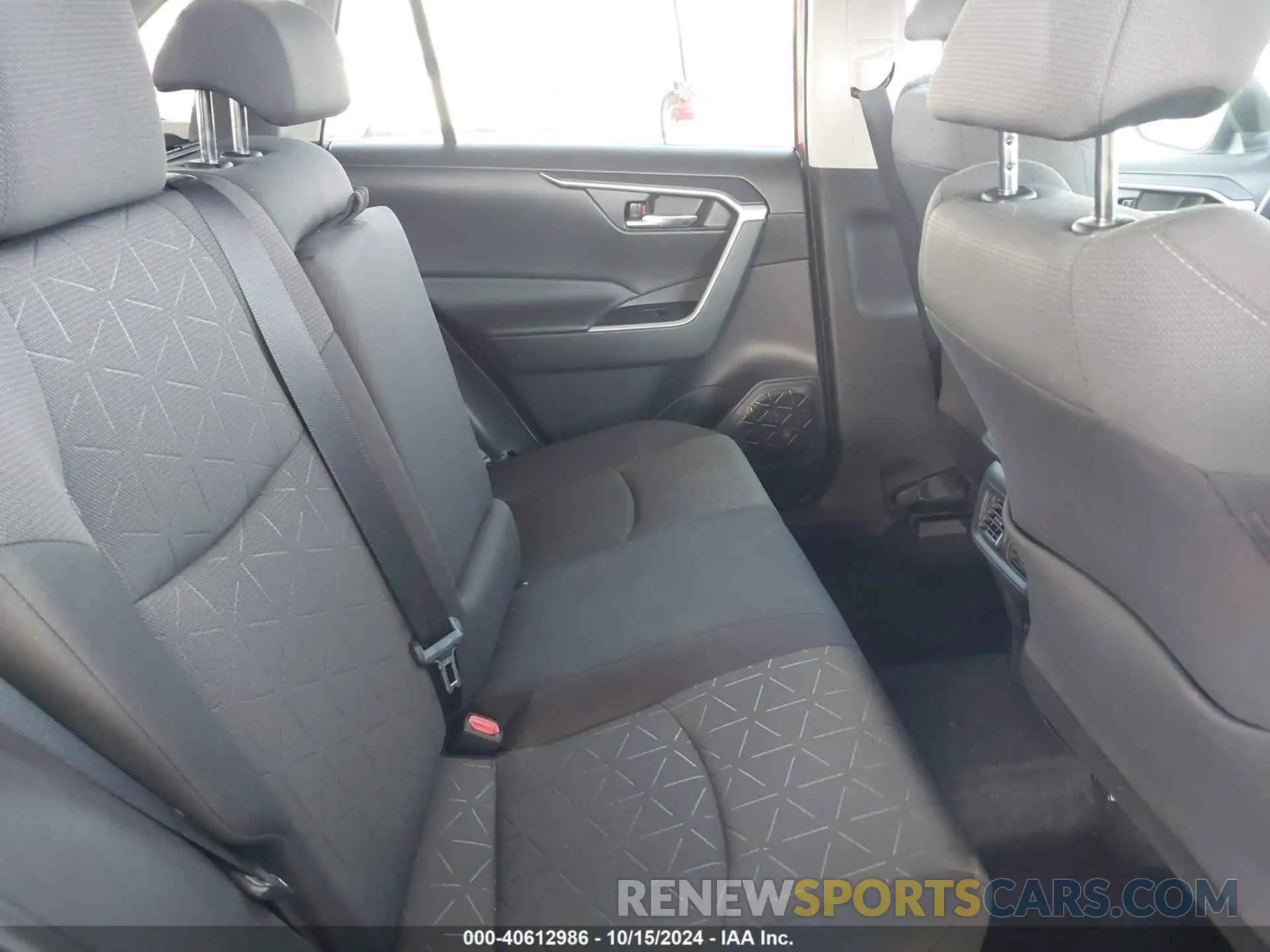 8 Photograph of a damaged car 4T3RWRFV5MU047149 TOYOTA RAV4 HYBRID 2021