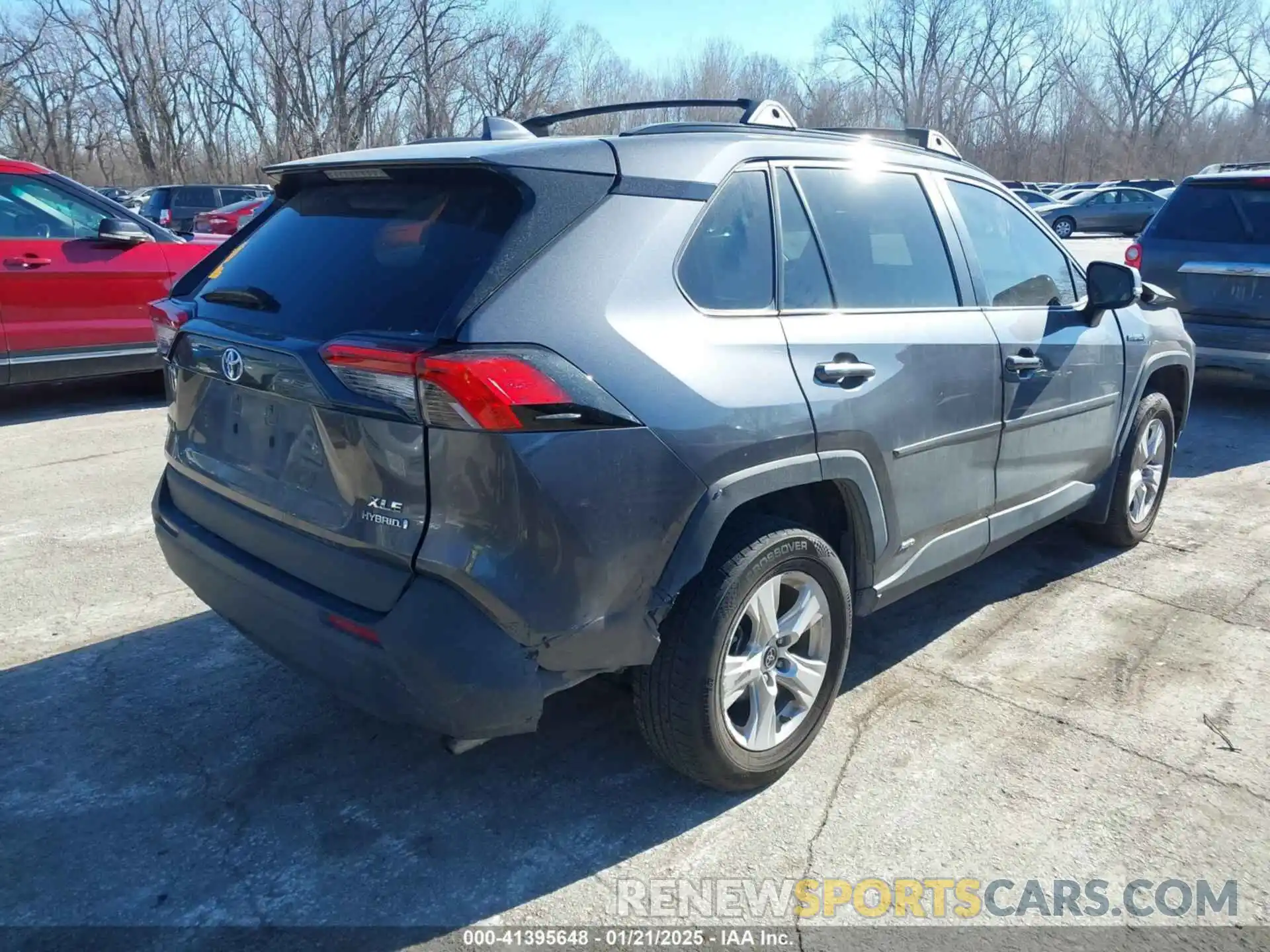 4 Photograph of a damaged car 4T3RWRFV6MU037326 TOYOTA RAV4 HYBRID 2021