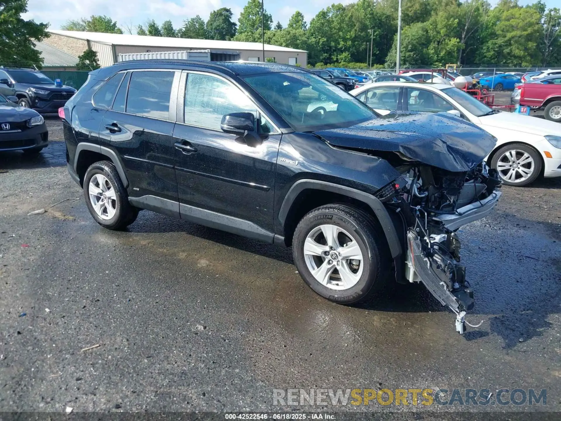 1 Photograph of a damaged car 4T3RWRFV7MU033916 TOYOTA RAV4 HYBRID 2021
