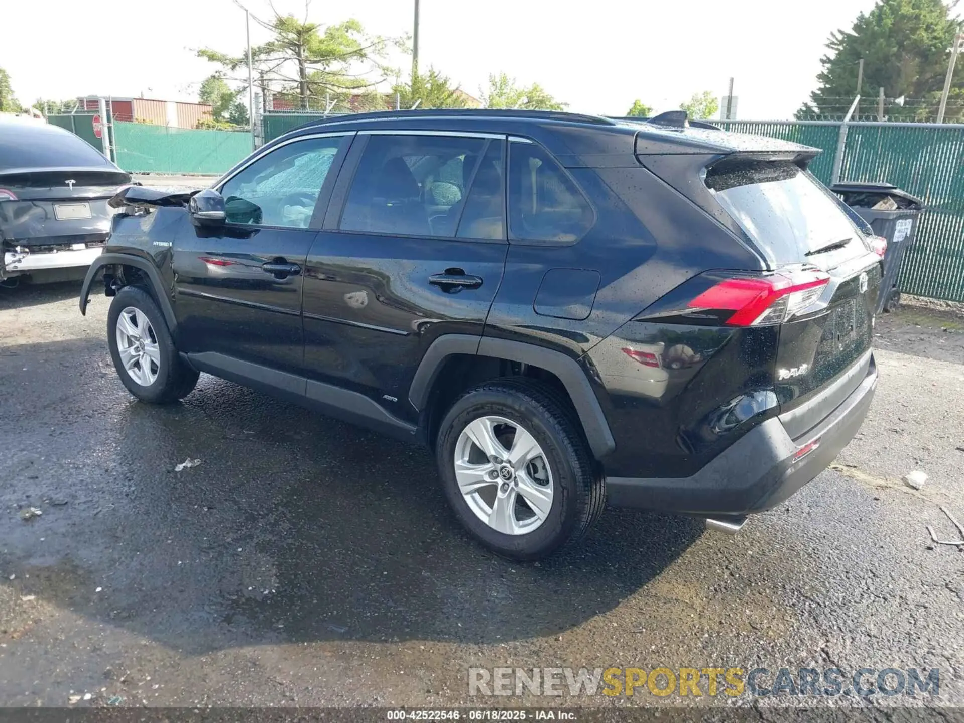 3 Photograph of a damaged car 4T3RWRFV7MU033916 TOYOTA RAV4 HYBRID 2021