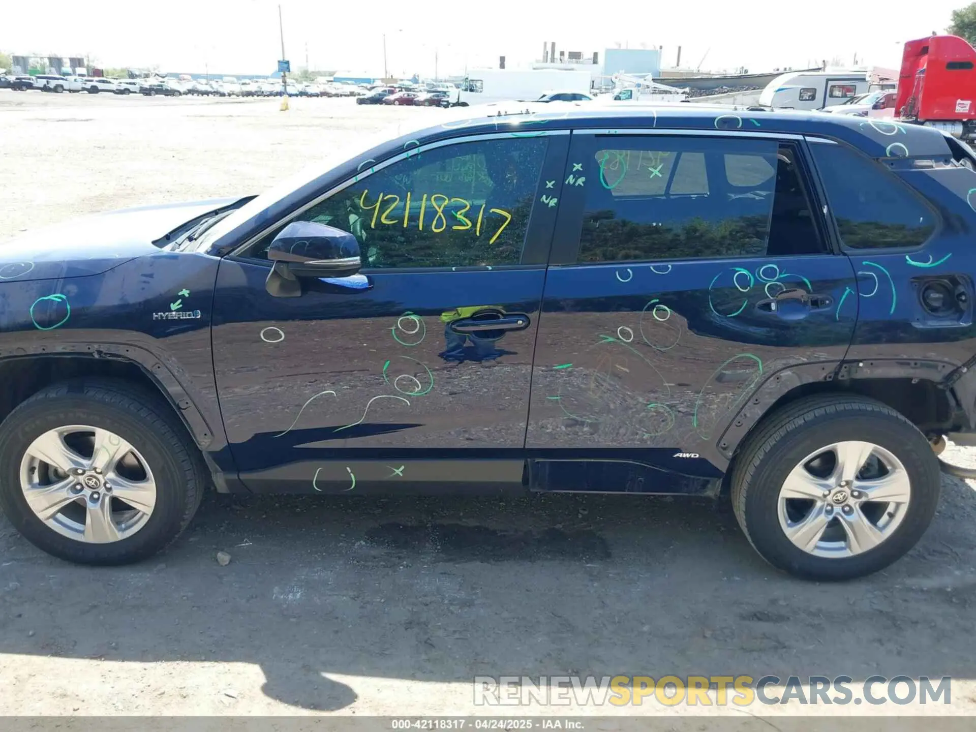 14 Photograph of a damaged car 4T3RWRFV8MU021516 TOYOTA RAV4 HYBRID 2021