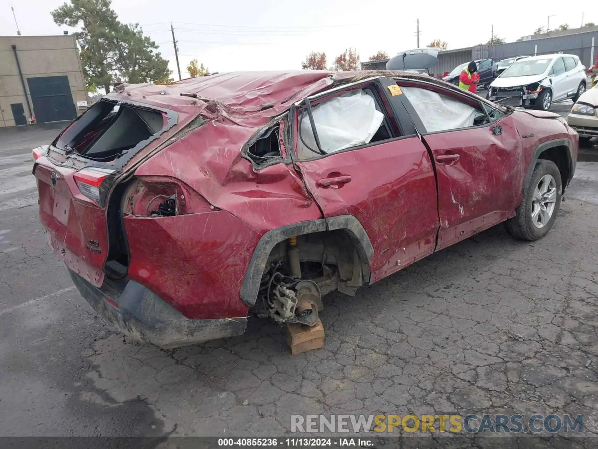 4 Photograph of a damaged car 4T3RWRFV8MU045069 TOYOTA RAV4 HYBRID 2021