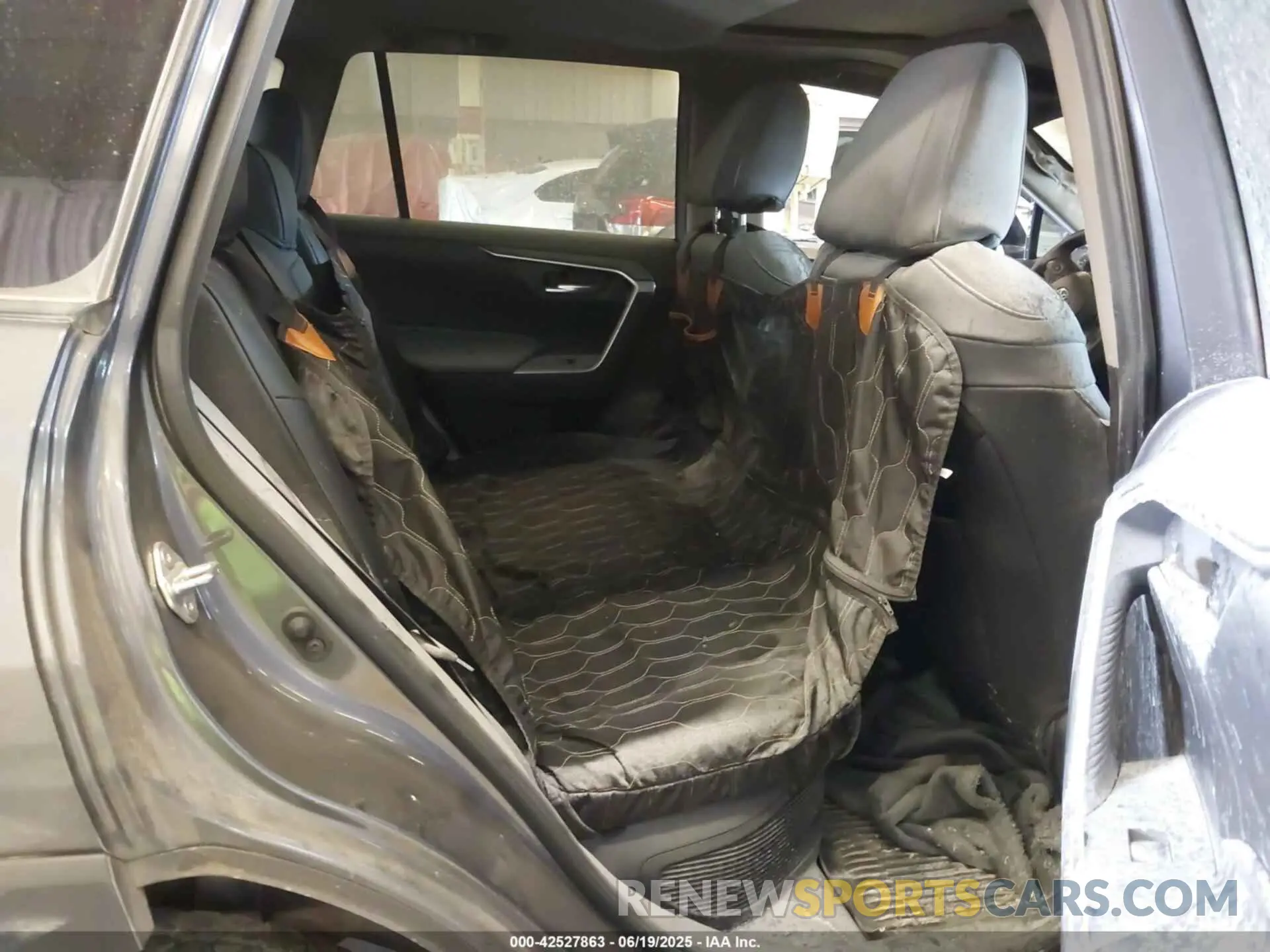 8 Photograph of a damaged car 4T3RWRFVXMU045249 TOYOTA RAV4 HYBRID 2021