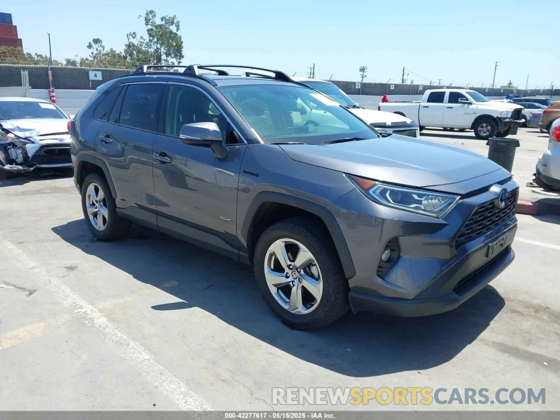 1 Photograph of a damaged car JTMB6RFV4MD039056 TOYOTA RAV4 HYBRID 2021