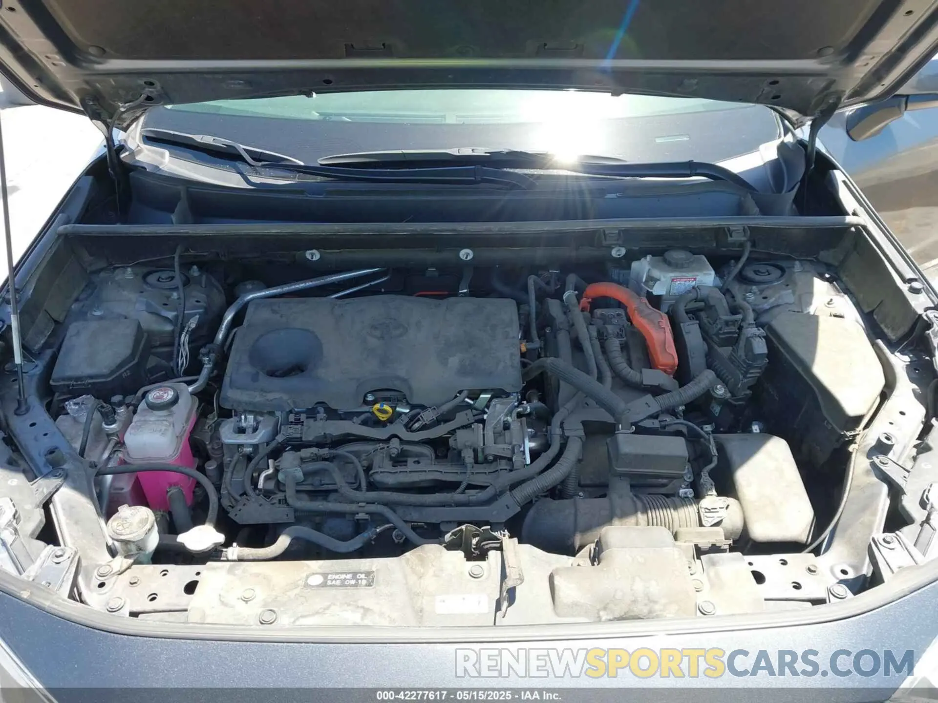 10 Photograph of a damaged car JTMB6RFV4MD039056 TOYOTA RAV4 HYBRID 2021