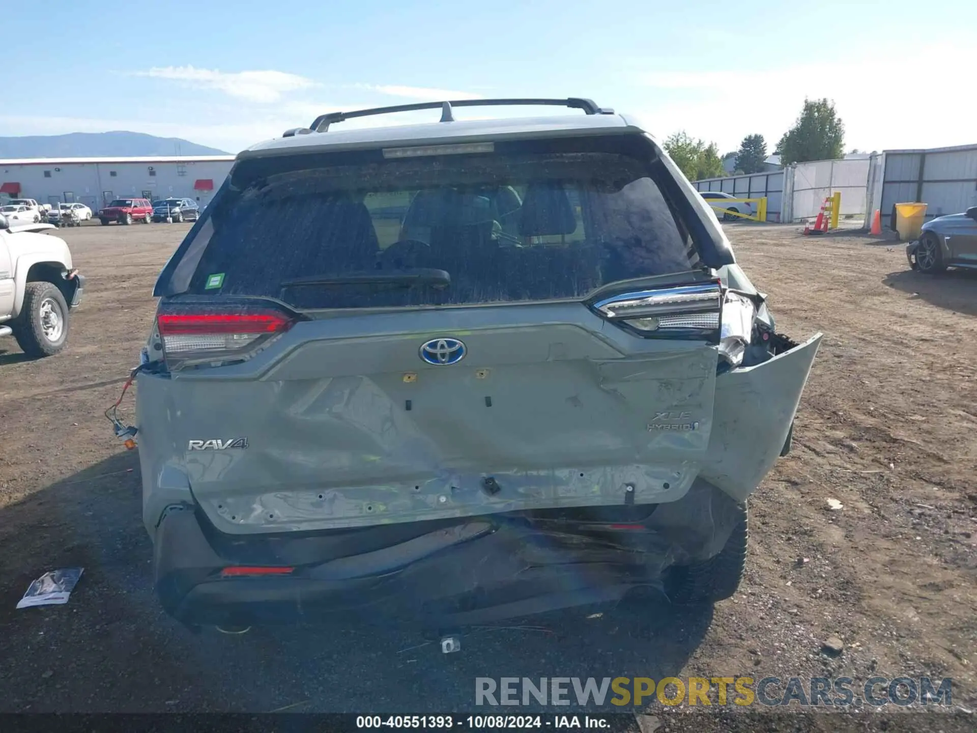 17 Photograph of a damaged car JTMB6RFV7MD040783 TOYOTA RAV4 HYBRID 2021