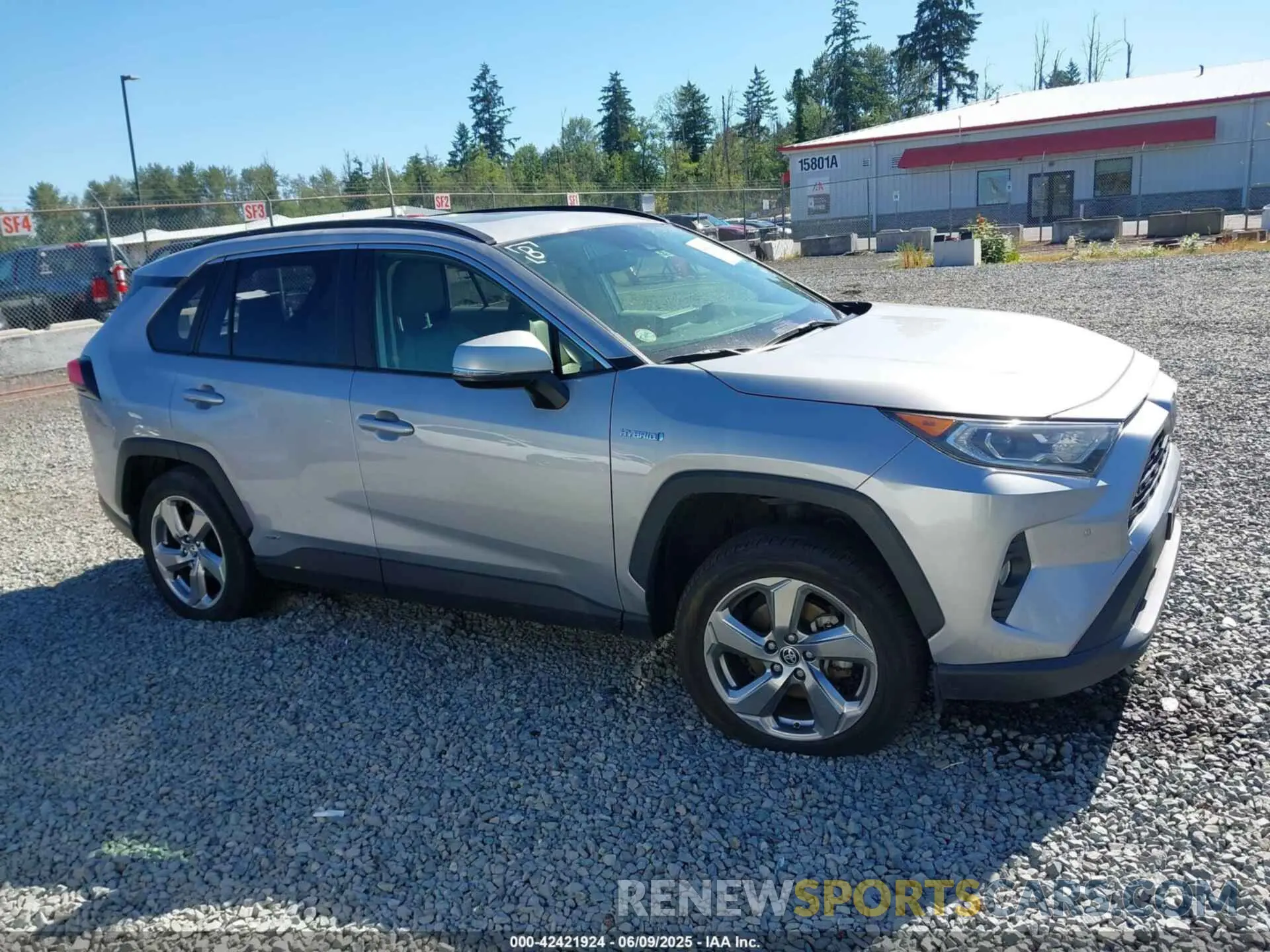 12 Photograph of a damaged car JTMB6RFV9MD020437 TOYOTA RAV4 HYBRID 2021