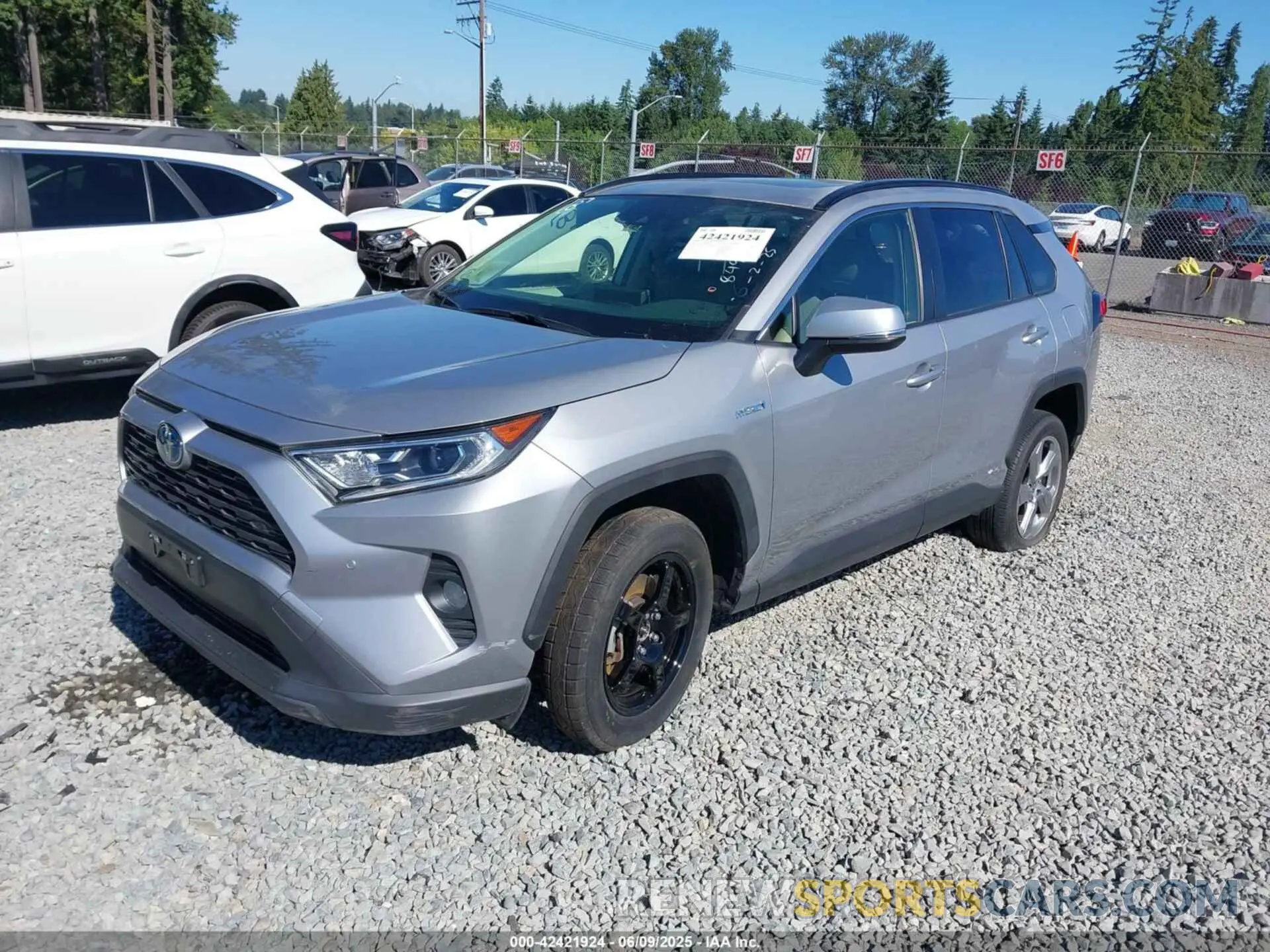 2 Photograph of a damaged car JTMB6RFV9MD020437 TOYOTA RAV4 HYBRID 2021