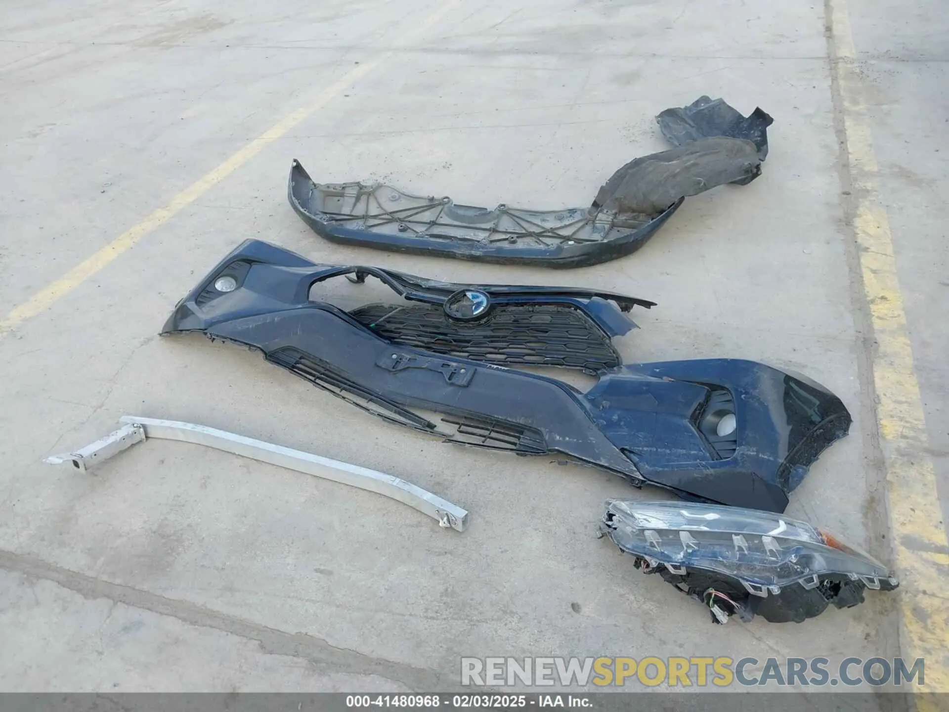 12 Photograph of a damaged car JTMB6RFVXMD039689 TOYOTA RAV4 HYBRID 2021