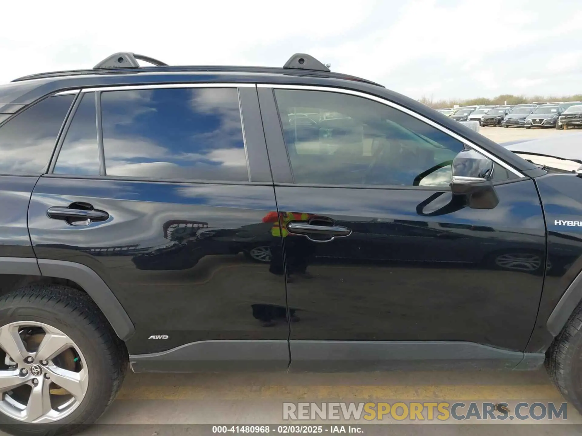 14 Photograph of a damaged car JTMB6RFVXMD039689 TOYOTA RAV4 HYBRID 2021