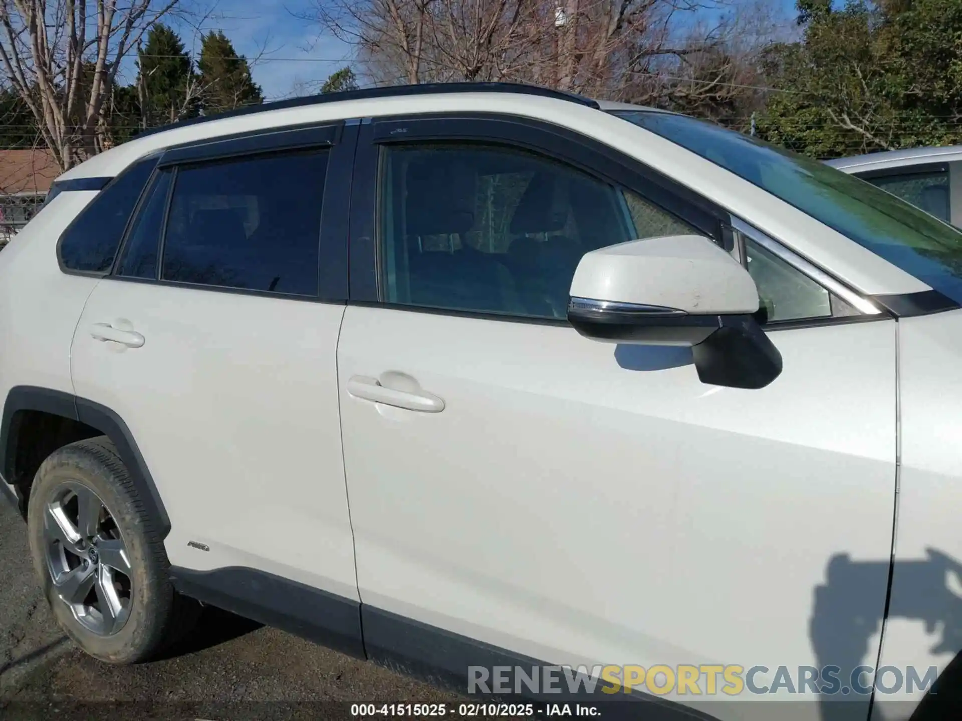 13 Photograph of a damaged car JTMB6RFVXMD041135 TOYOTA RAV4 HYBRID 2021