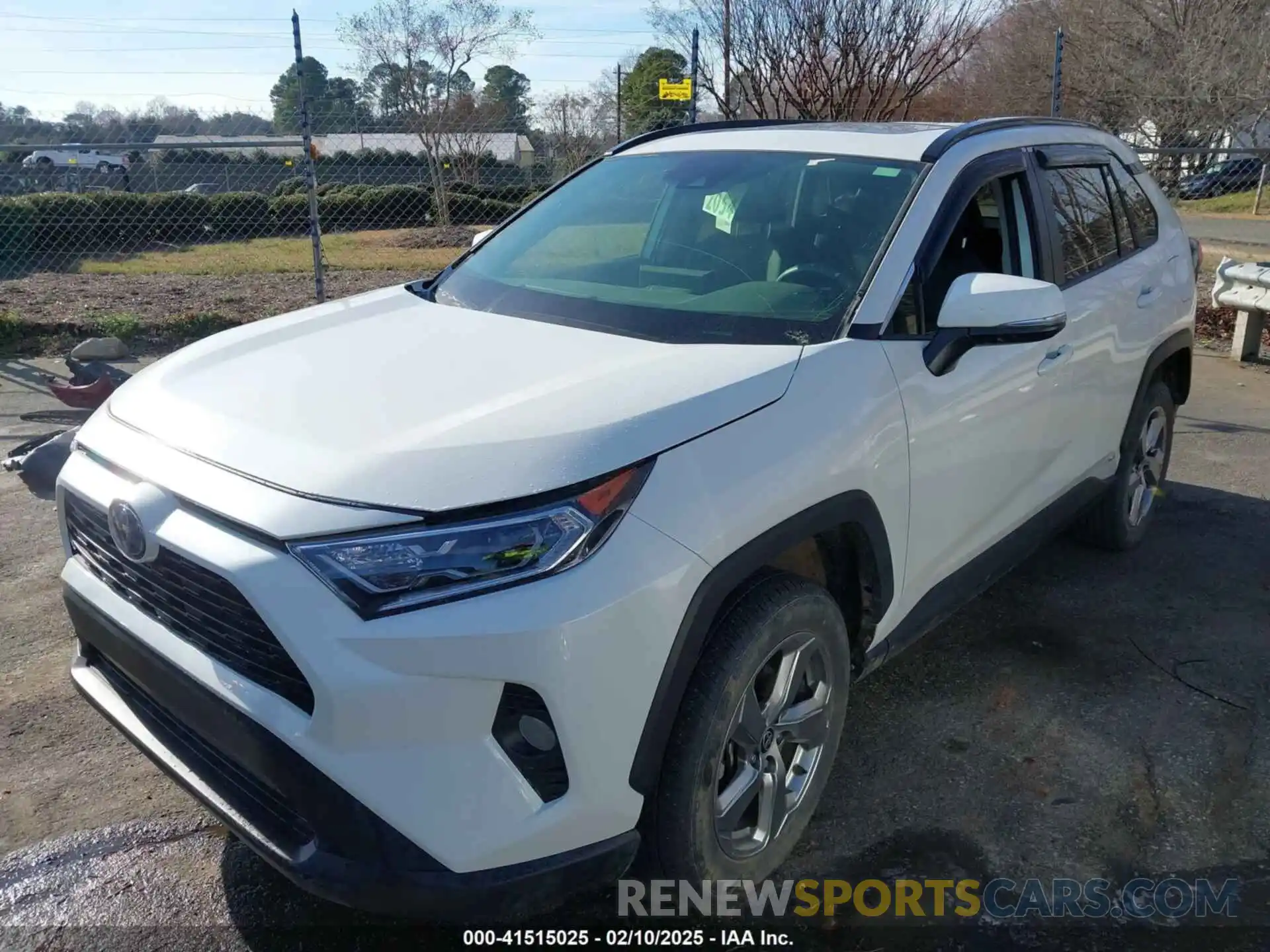 2 Photograph of a damaged car JTMB6RFVXMD041135 TOYOTA RAV4 HYBRID 2021