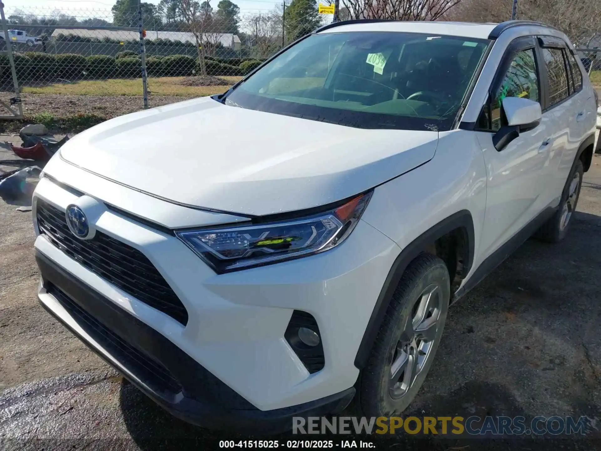 6 Photograph of a damaged car JTMB6RFVXMD041135 TOYOTA RAV4 HYBRID 2021