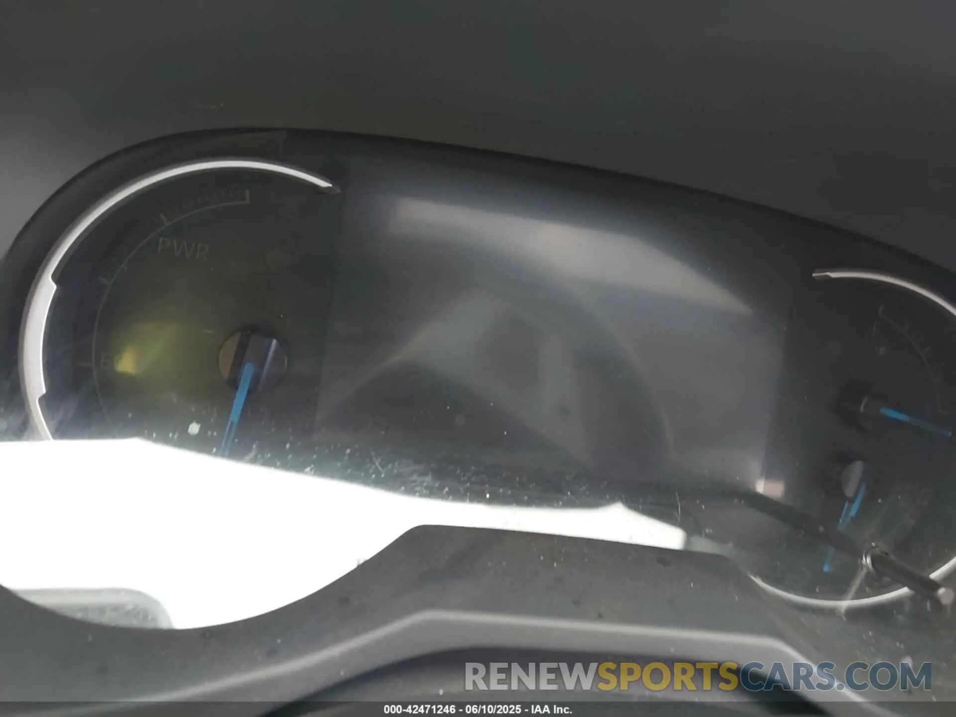 14 Photograph of a damaged car JTMD6RFV2MD045043 TOYOTA RAV4 HYBRID 2021