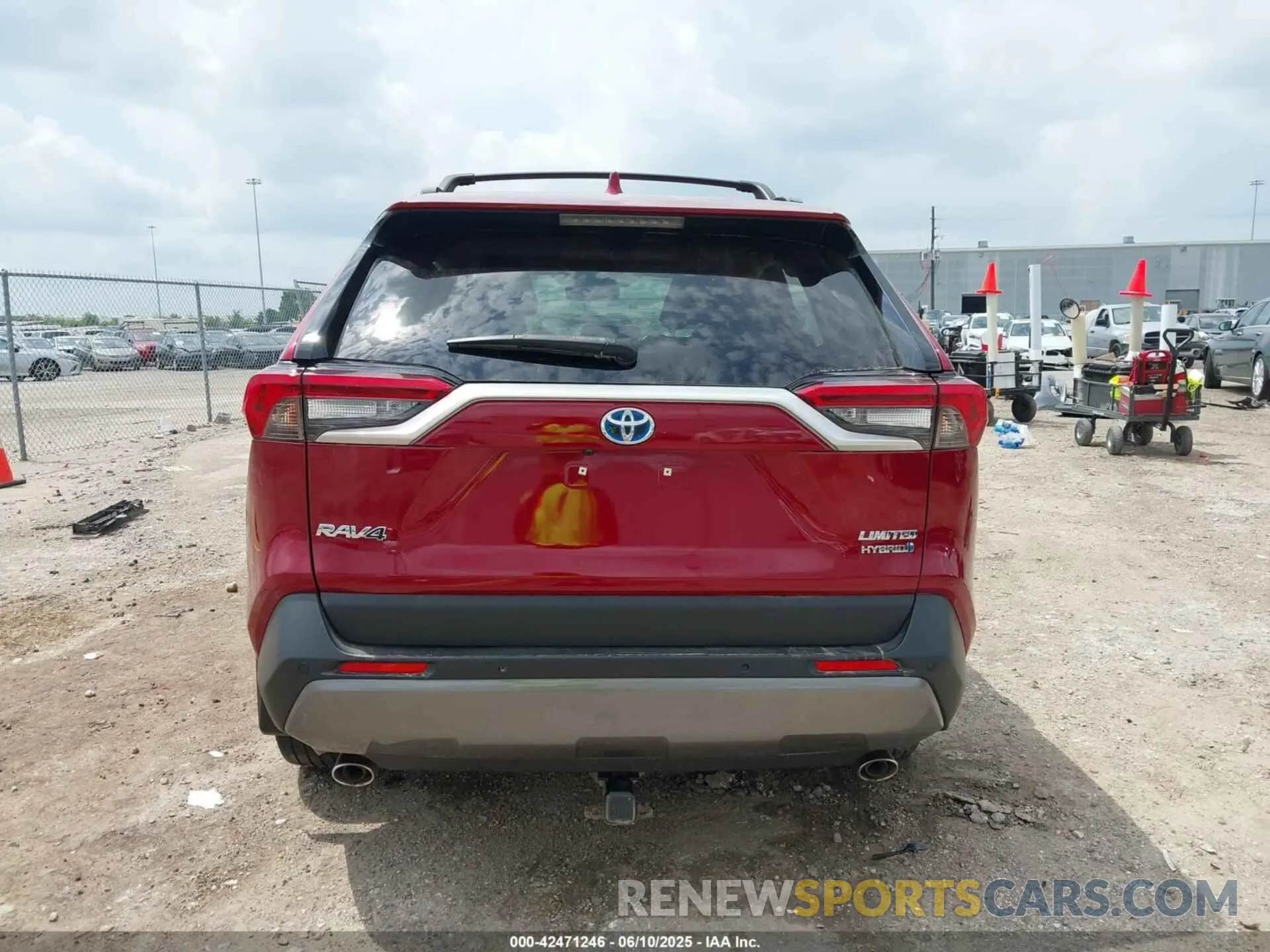 15 Photograph of a damaged car JTMD6RFV2MD045043 TOYOTA RAV4 HYBRID 2021