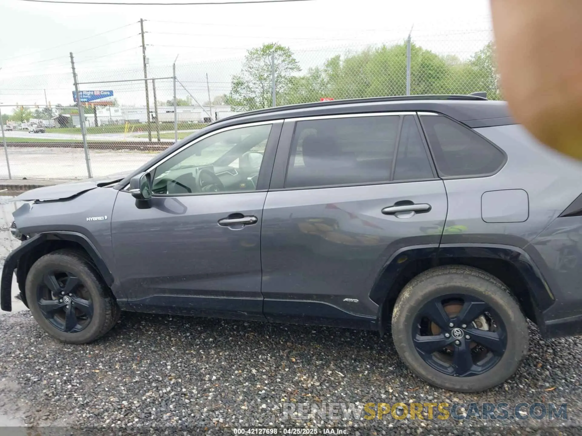 15 Photograph of a damaged car JTME6RFV0MD515817 TOYOTA RAV4 HYBRID 2021