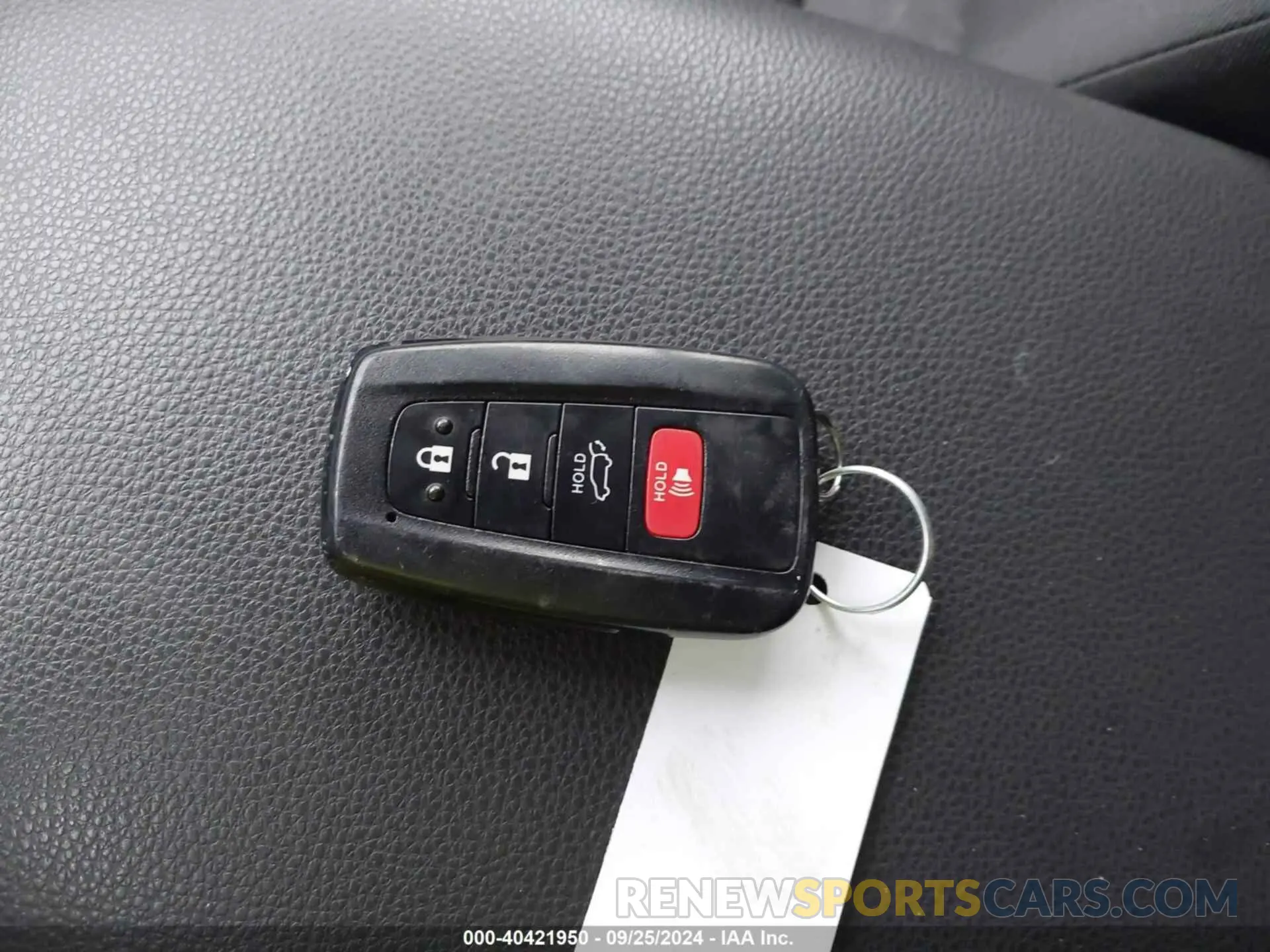 11 Photograph of a damaged car JTMR6RFV0MD011625 TOYOTA RAV4 HYBRID 2021