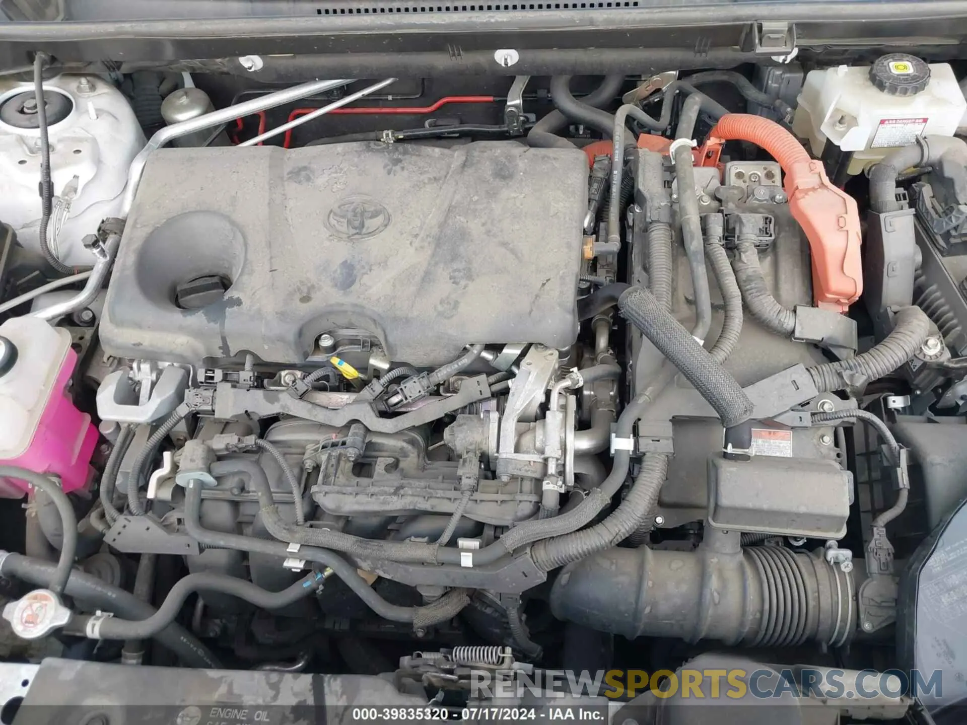 10 Photograph of a damaged car JTMR6RFV6MD017185 TOYOTA RAV4 HYBRID 2021