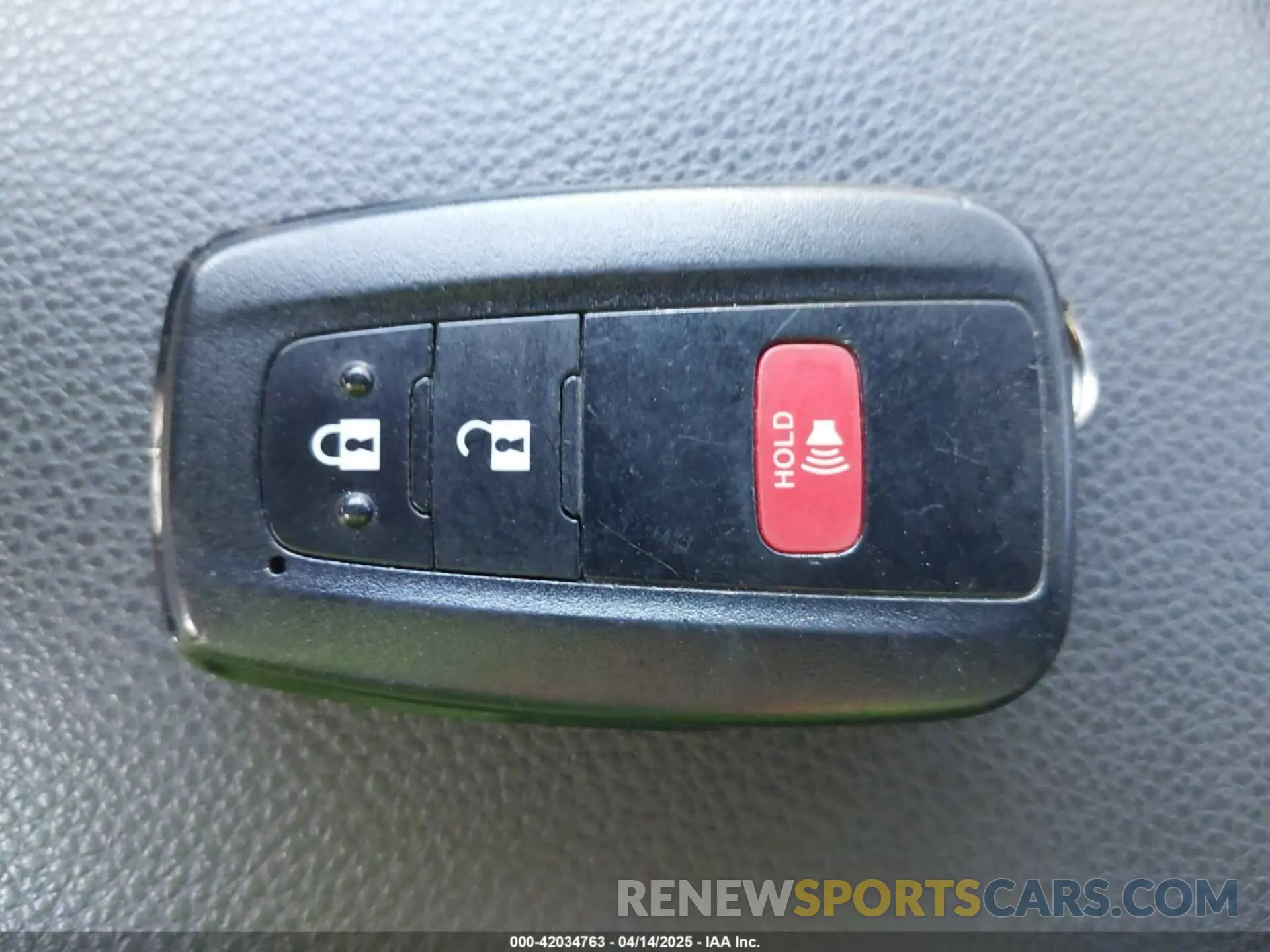 11 Photograph of a damaged car JTMRWRFV1MD107344 TOYOTA RAV4 HYBRID 2021