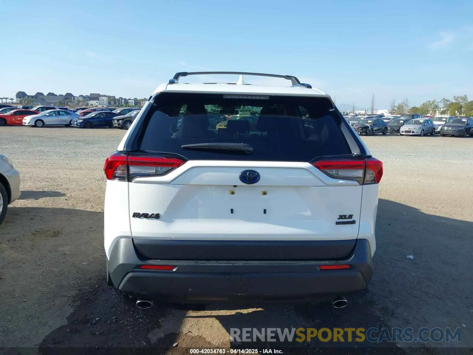 16 Photograph of a damaged car JTMRWRFV1MD107344 TOYOTA RAV4 HYBRID 2021