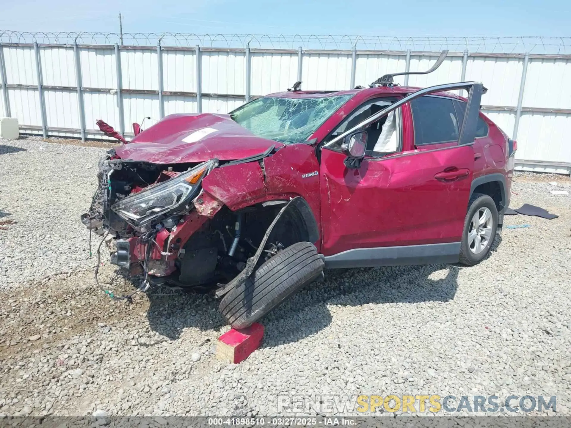 2 Photograph of a damaged car JTMRWRFV2MD123696 TOYOTA RAV4 HYBRID 2021