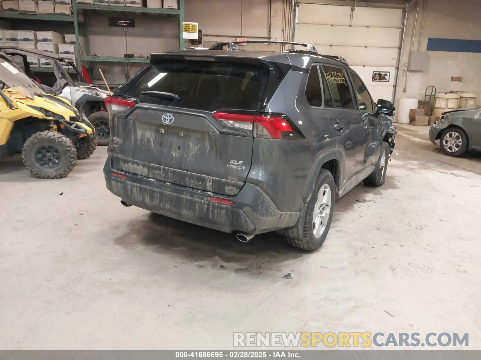 4 Photograph of a damaged car JTMRWRFV2MD125979 TOYOTA RAV4 HYBRID 2021