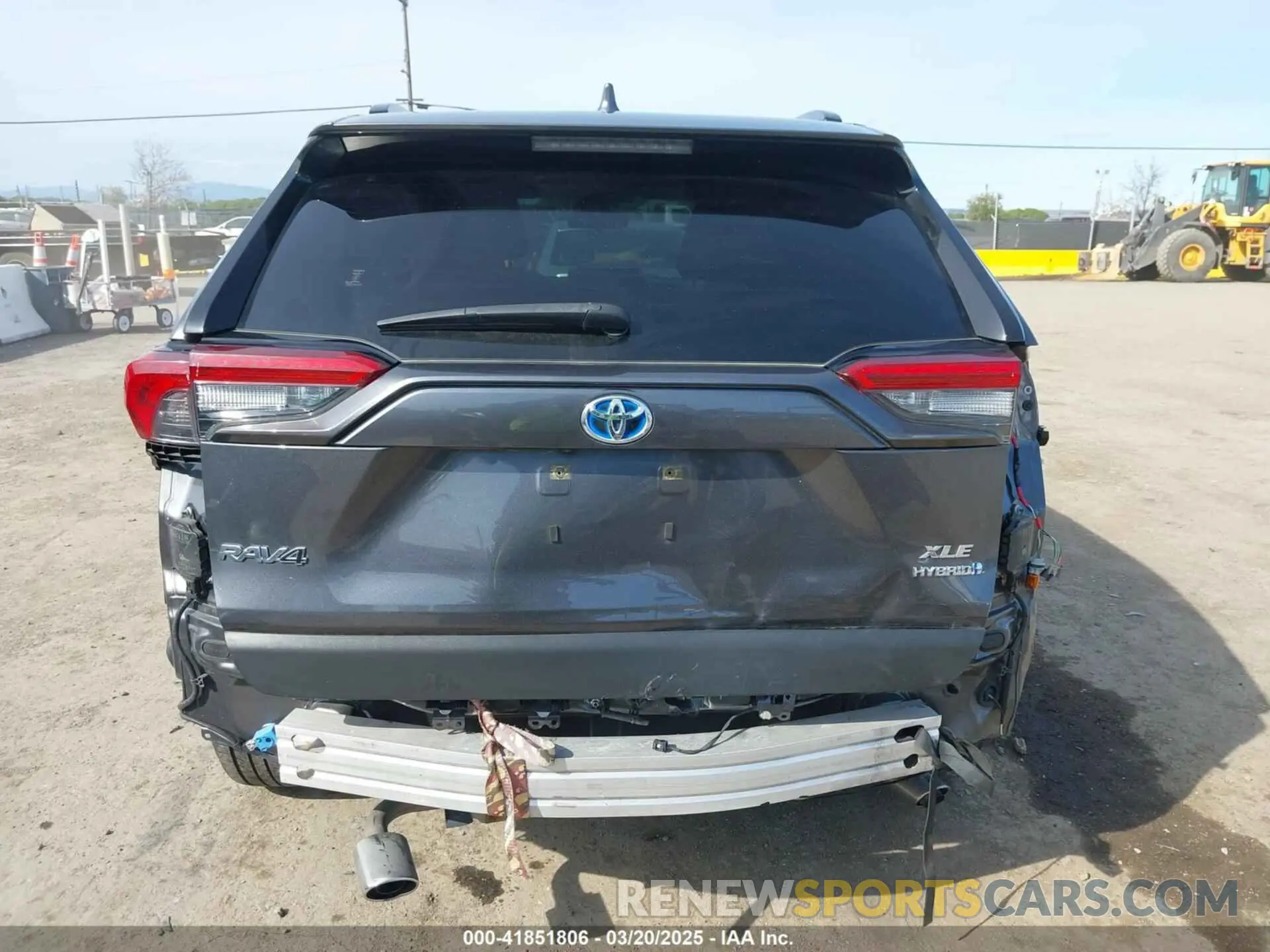 17 Photograph of a damaged car JTMRWRFV4MD129757 TOYOTA RAV4 HYBRID 2021