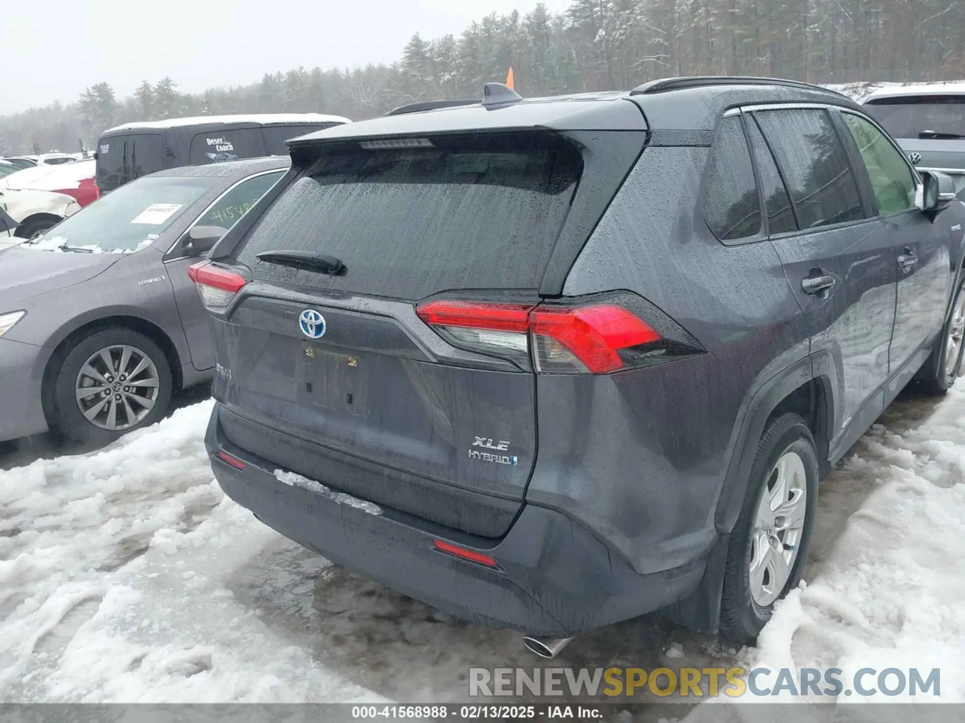16 Photograph of a damaged car JTMRWRFVXMD127527 TOYOTA RAV4 HYBRID 2021
