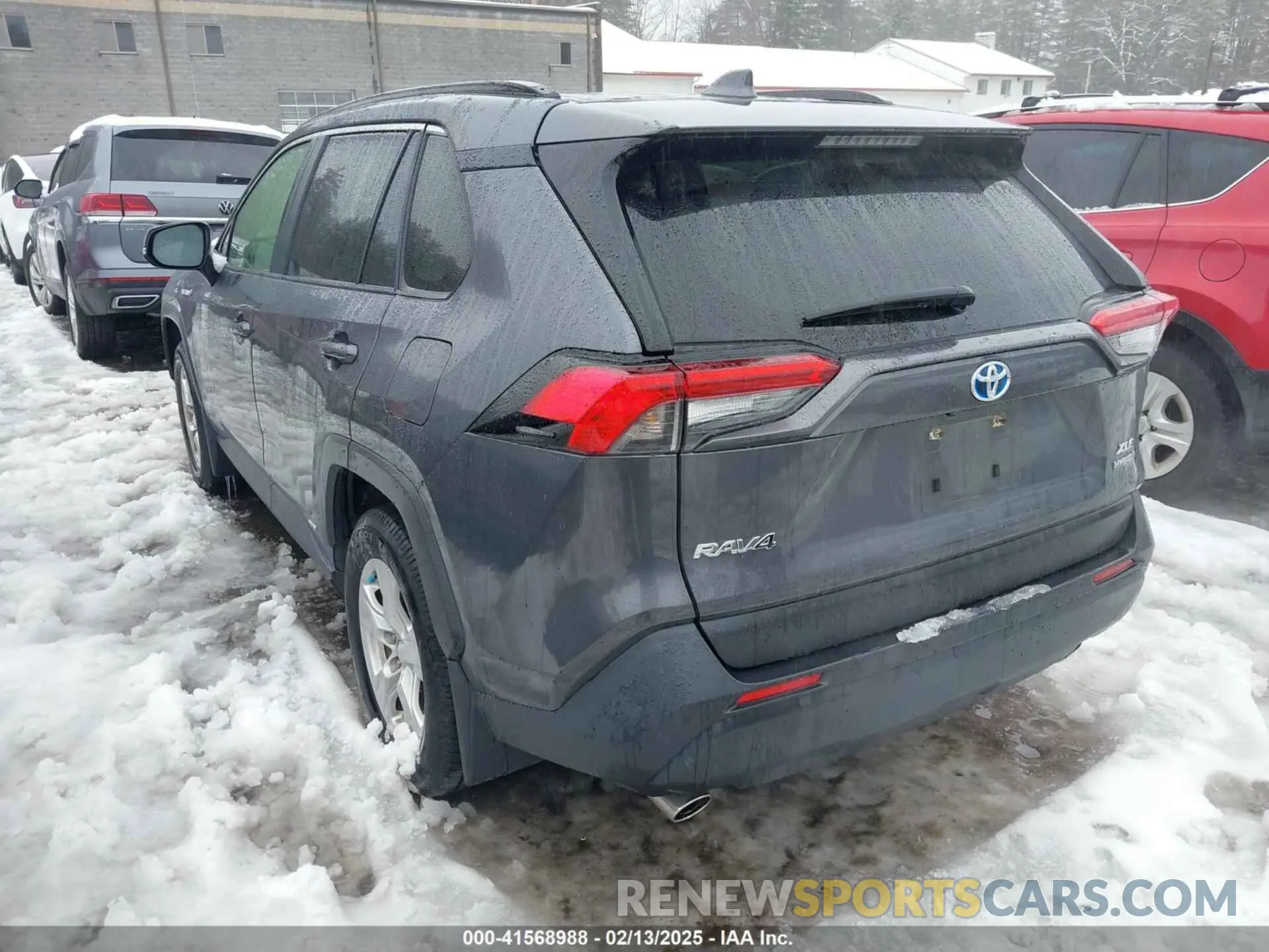 3 Photograph of a damaged car JTMRWRFVXMD127527 TOYOTA RAV4 HYBRID 2021
