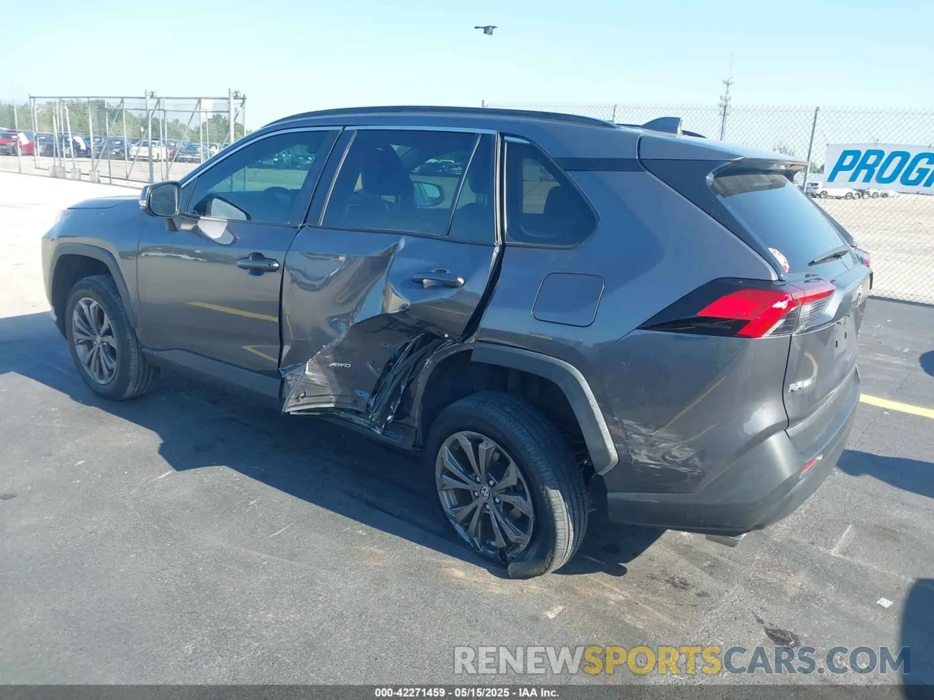 3 Photograph of a damaged car 2T3B6RFV5NW037465 TOYOTA RAV4 HYBRID 2022