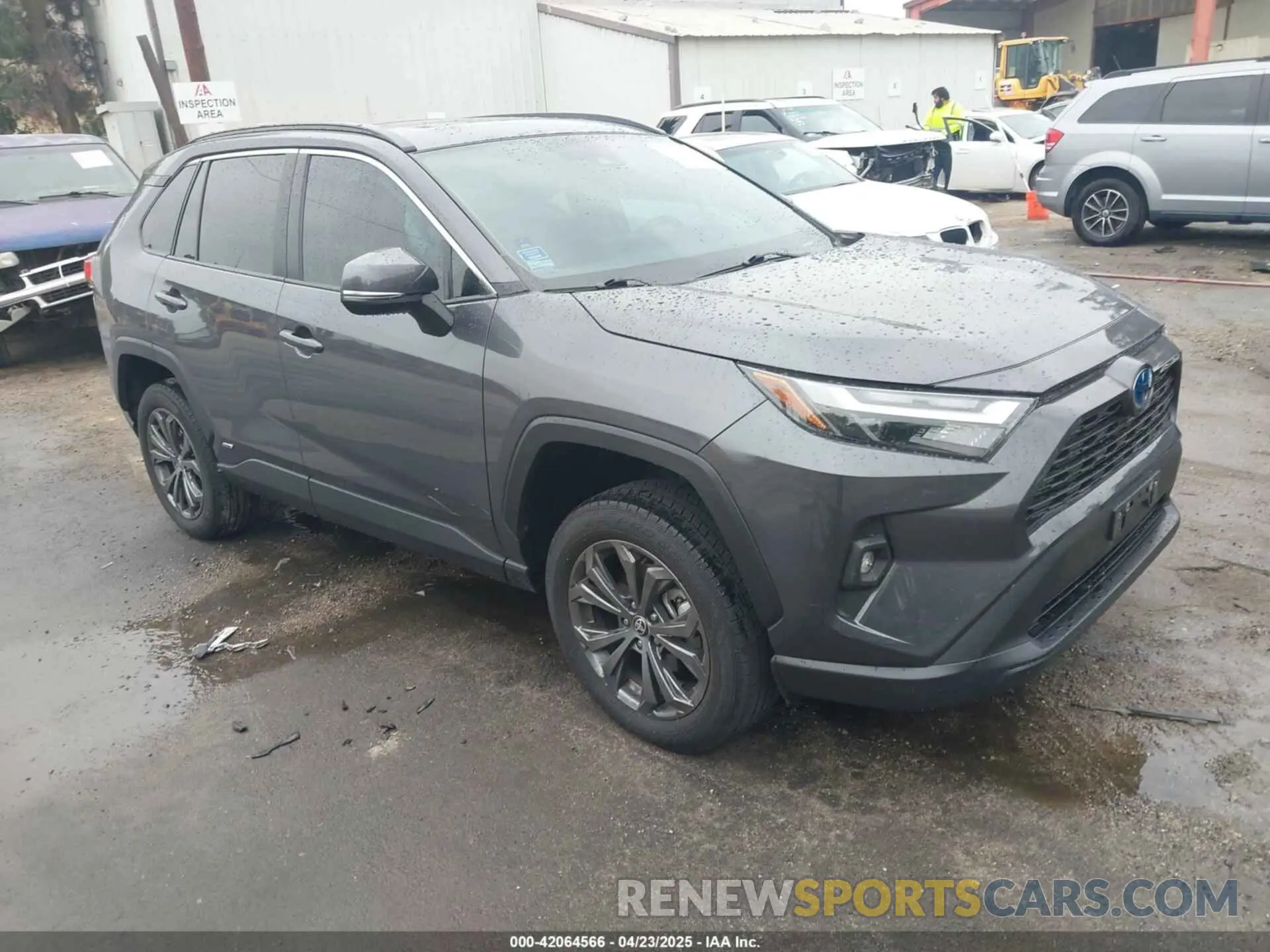 1 Photograph of a damaged car 2T3B6RFV7NW034681 TOYOTA RAV4 HYBRID 2022